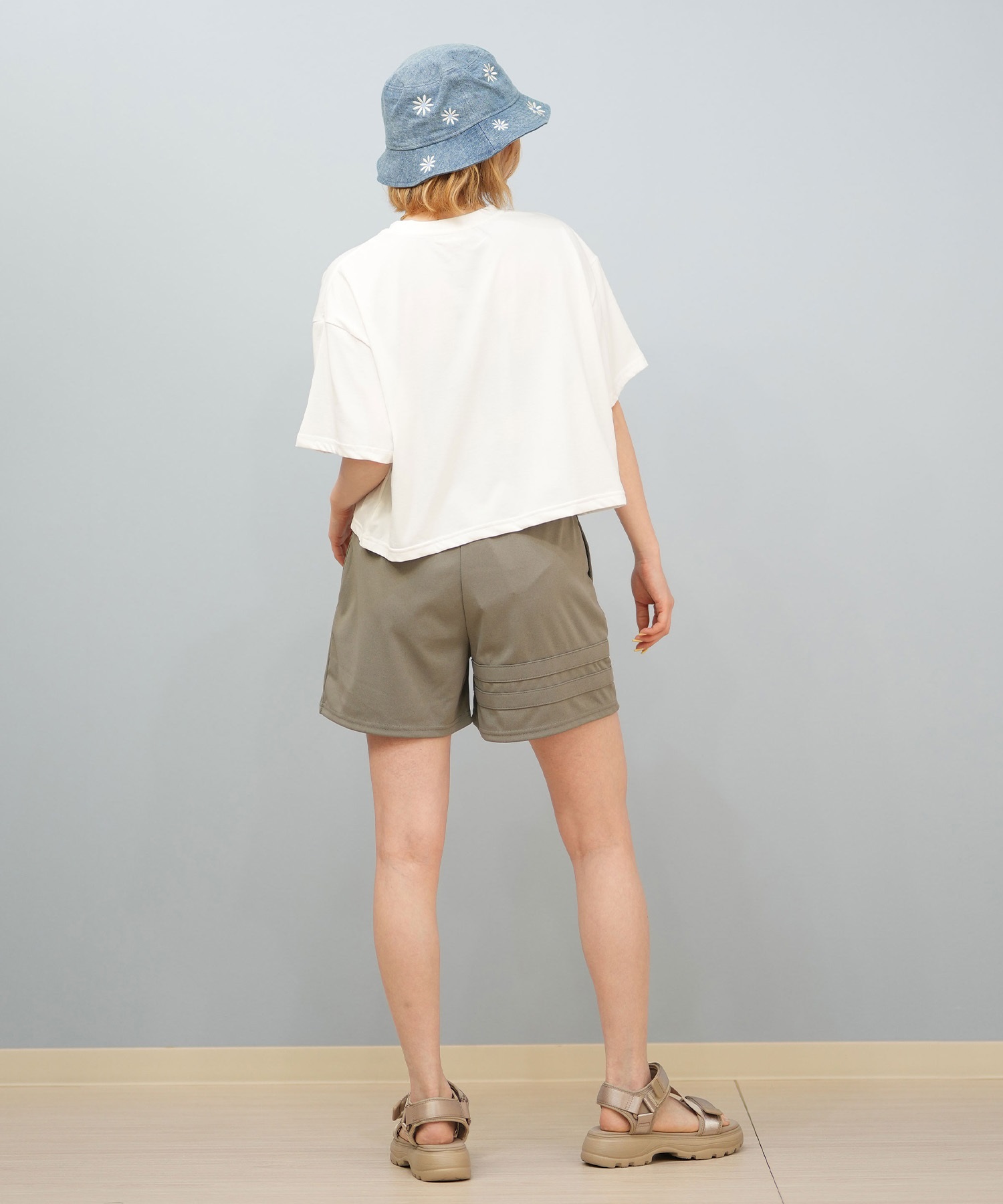 Hurley ハーレー 水着 レディース ラッシュガード 半袖 Tシャツ クロップド丈 ショート丈 水陸両用 吸汗速乾 UVカット WSRG251007(BLK-M)