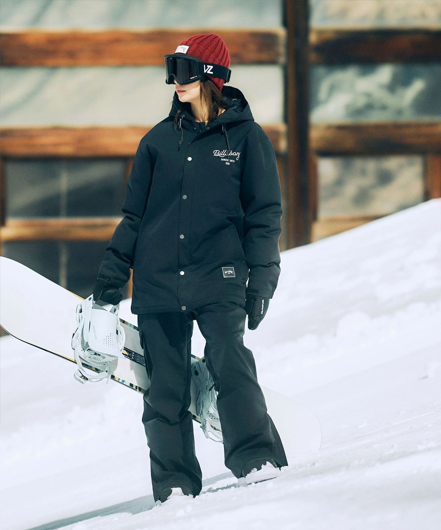 BILLABONG ビラボンスノボー スキーウエア　レディース M BILLABONG ビラボン スノーボード ウェア ジャケット レディース BF01L