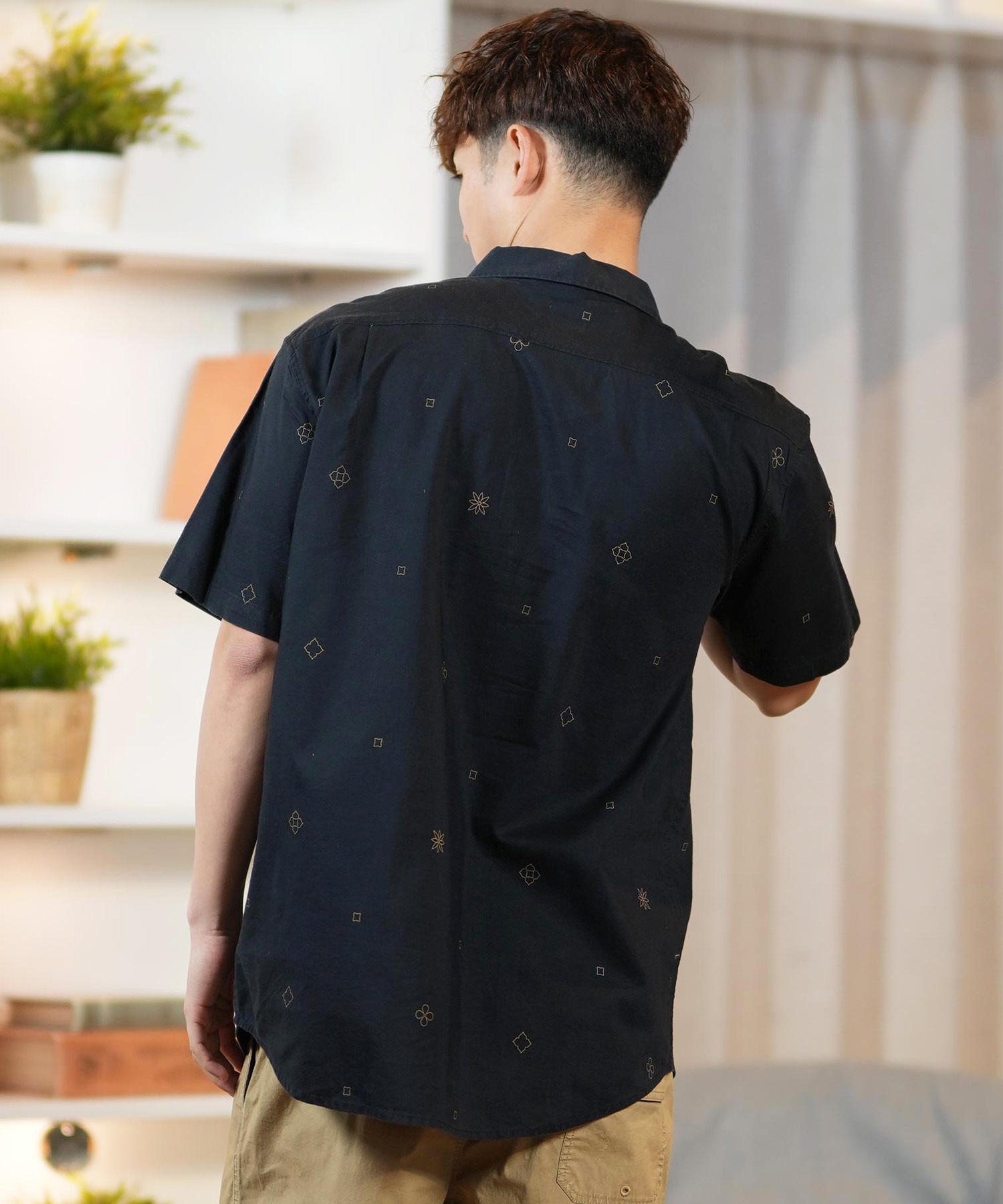 BILLABONG ビラボン 半袖シャツ メンズ 総柄 ストレッチ SUNDAYS MINI