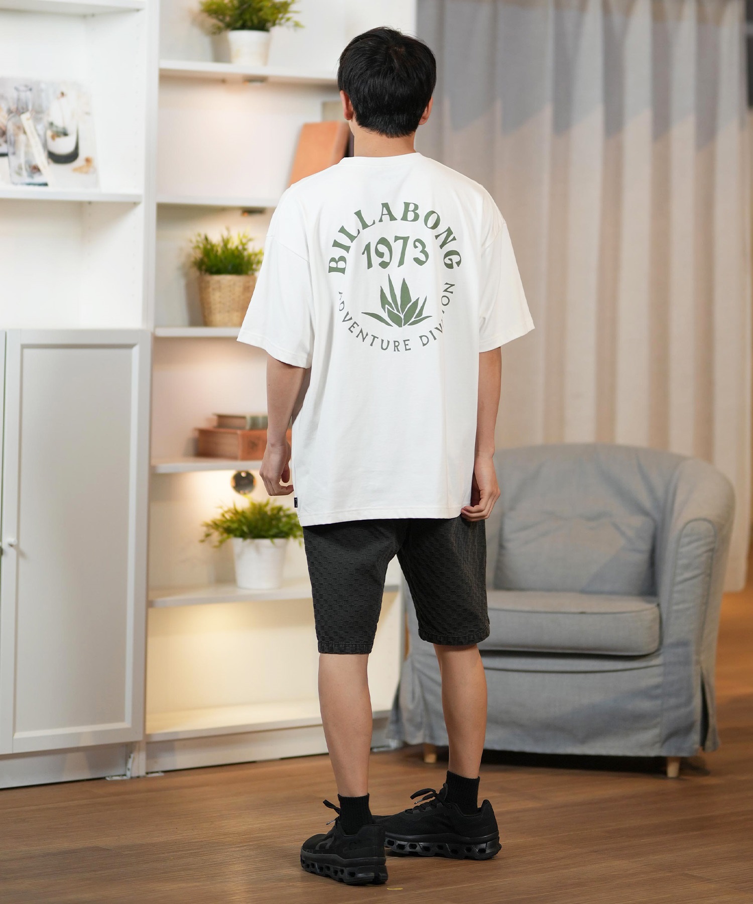 マルボンメンズ Malbon シャツとショートパンツセット 白 Malbon Golf(マルボンゴルフ) ハーフ・ショートパンツ(メンズ