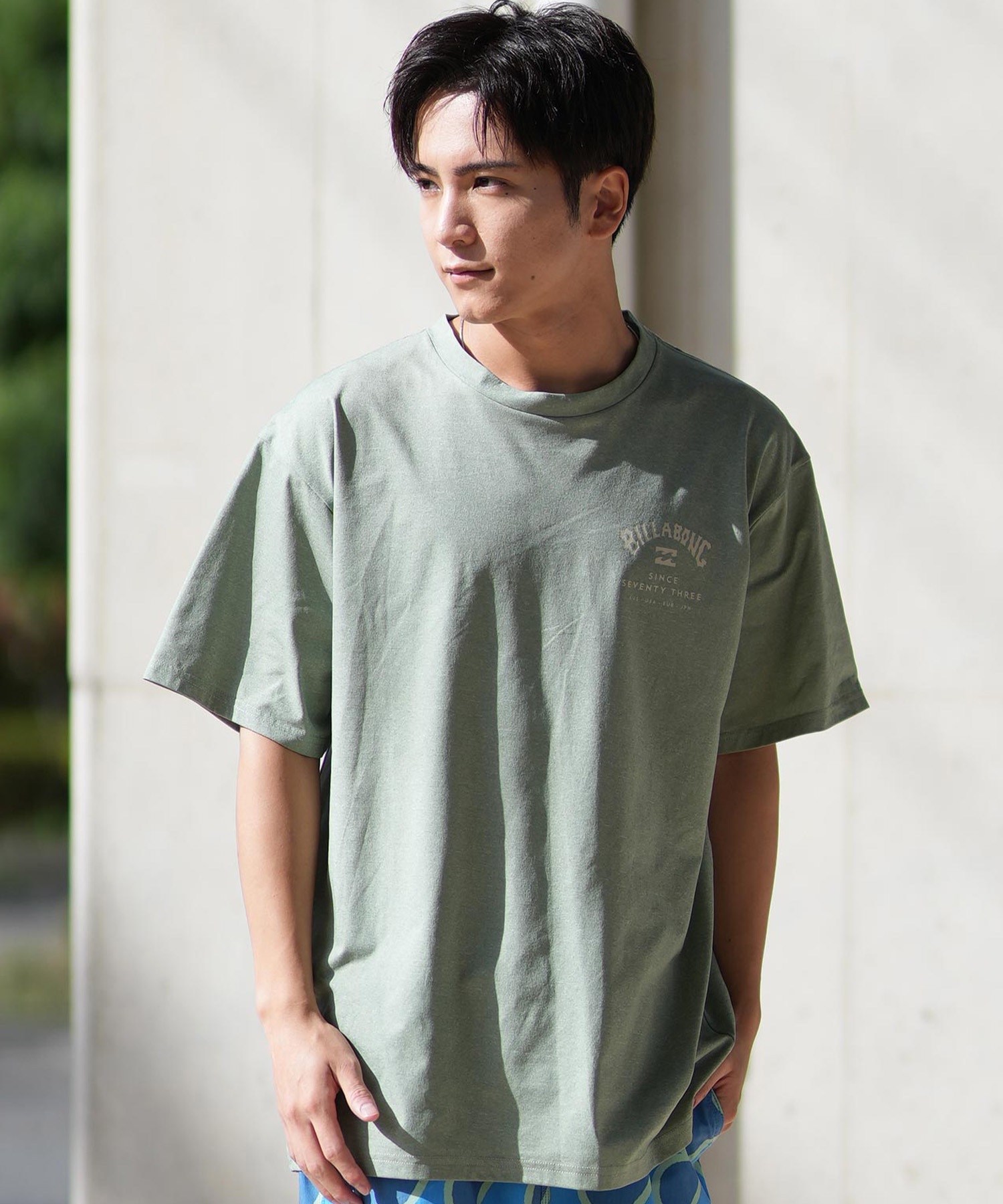 BILLABONG ビラボン ラッシュガード 半袖 メンズ Tシャツ バックプリント 水陸両用 UVカット SURF FLEX TEE BF011-858(WHT-M)