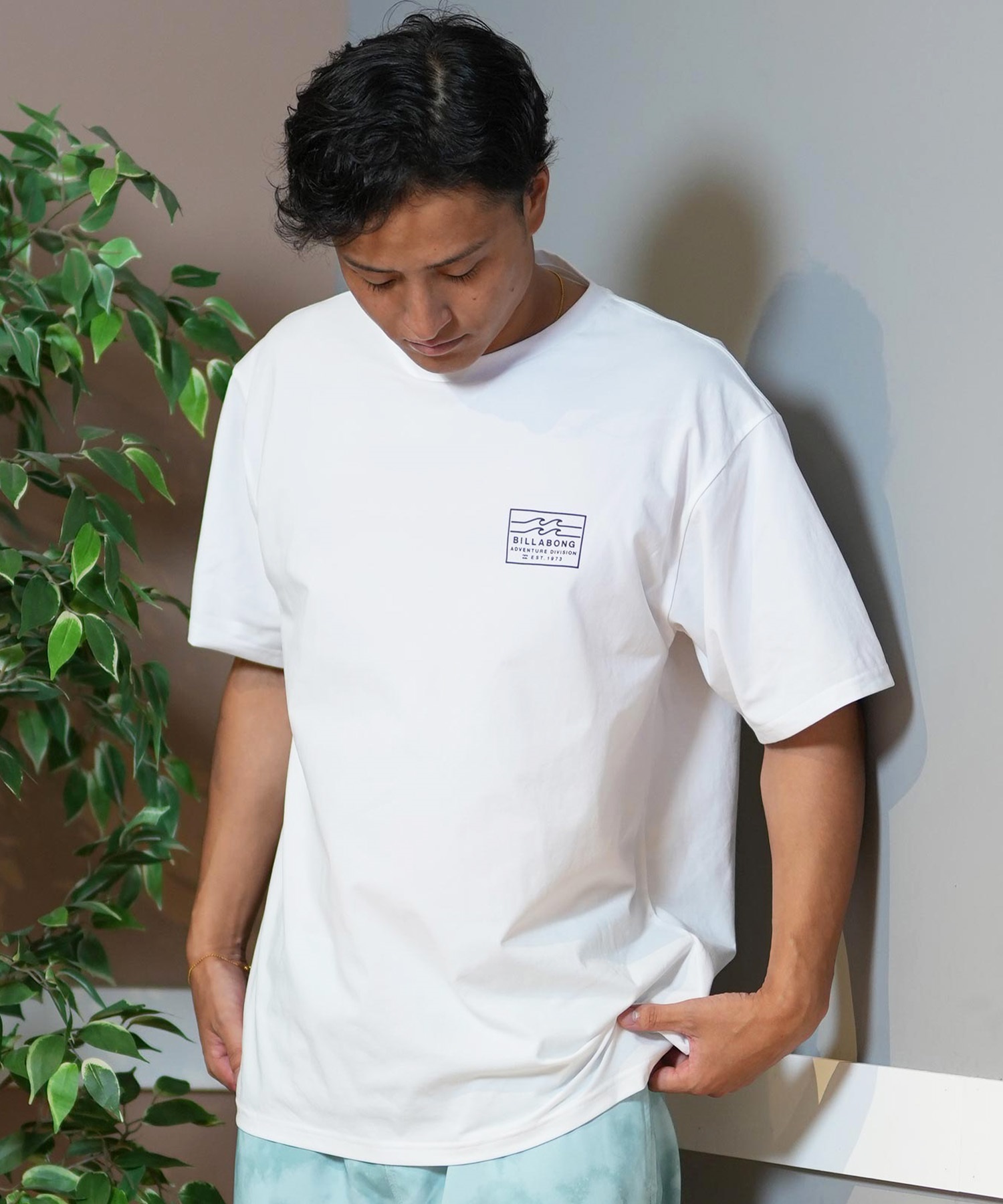 BILLABONG ビラボン ラッシュガード メンズ 半袖 Tシャツ バックプリント 水陸両用 UVカット BF011-859(WHT-M)