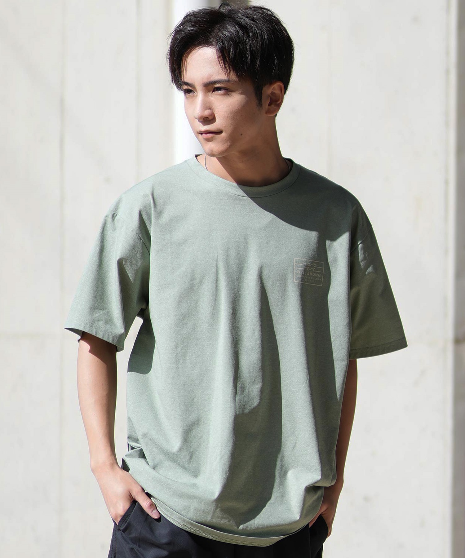 BILLABONG ビラボン ラッシュガード メンズ 半袖 Tシャツ バックプリント 水陸両用 UVカット BF011-859(WHT-M)
