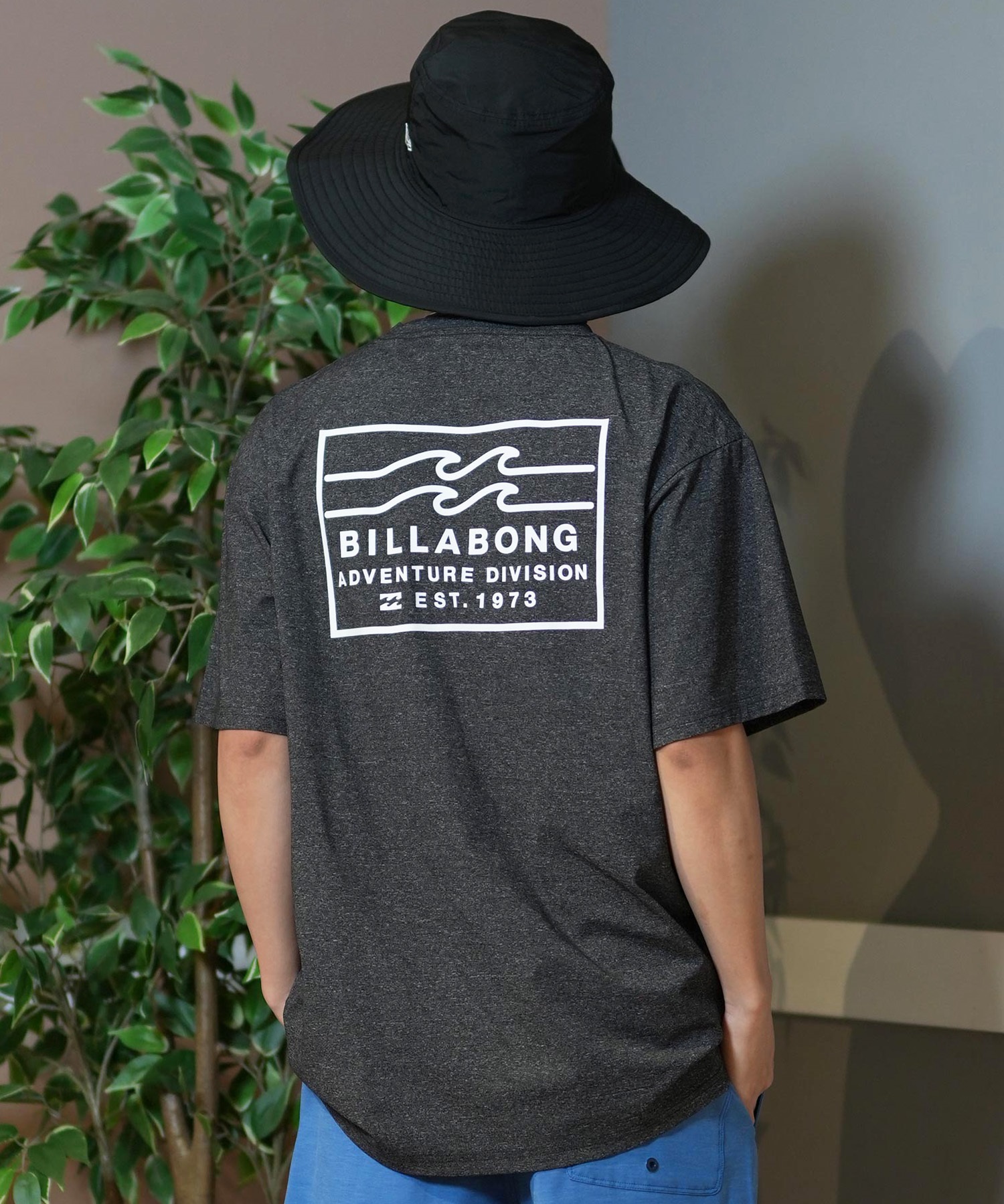 BILLABONG ビラボン ラッシュガード メンズ 半袖 Tシャツ バックプリント 水陸両用 UVカット BF011-859(WHT-M)
