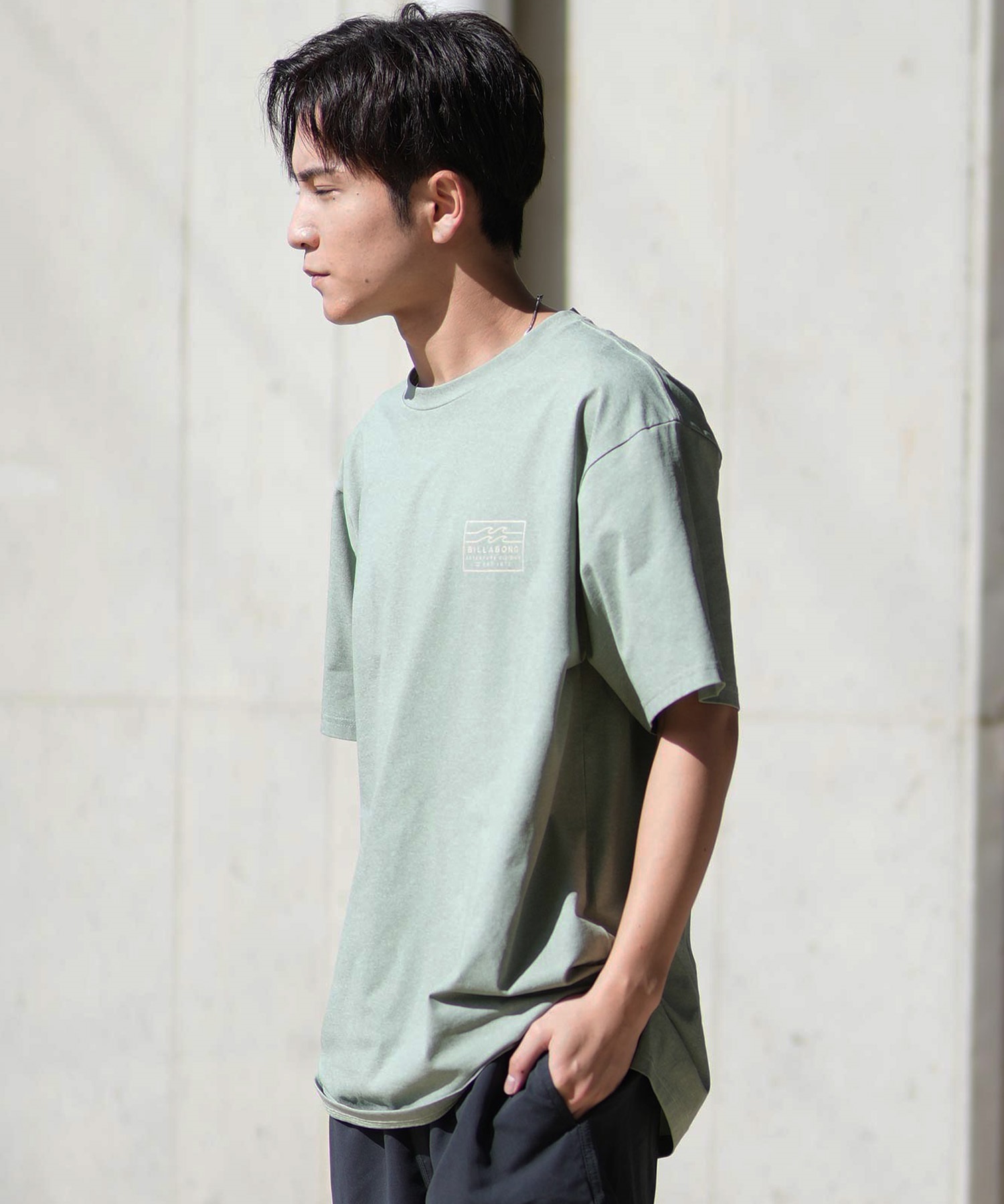 BILLABONG ビラボン ラッシュガード メンズ 半袖 Tシャツ バックプリント 水陸両用 UVカット BF011-859(WHT-M)