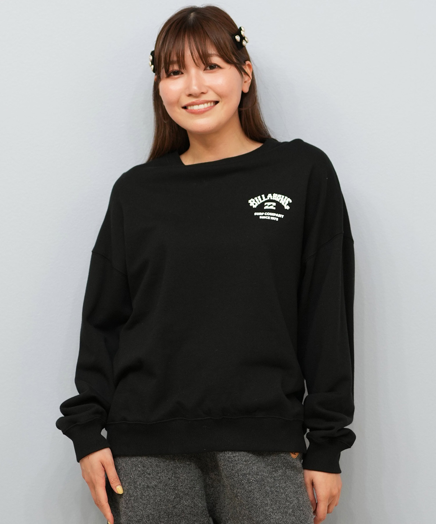 BILLABONG ビラボン トレーナー スウェット レディース クルーネック バックプリント 裏毛 SQUARE LOGO BOY FIT BF014-004(SC2-M)