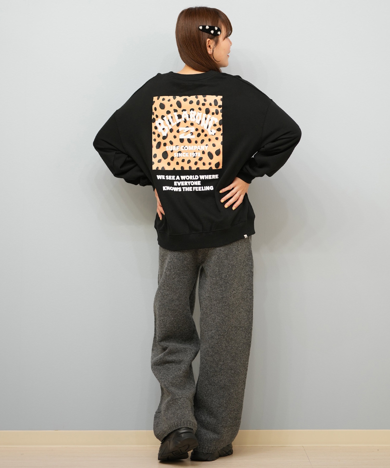 BILLABONG ビラボン トレーナー スウェット レディース クルーネック バックプリント 裏毛 SQUARE LOGO BOY FIT BF014-004(SC2-M)