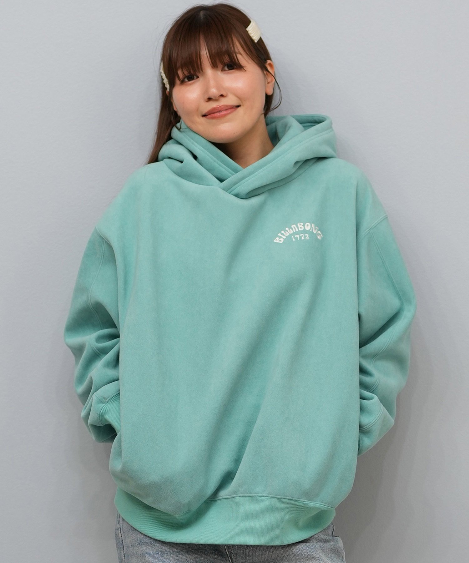 BILLABONG ビラボン プルオーバー パーカー レディース オーバーサイズ バックプリント BF014-015(BLK-M)