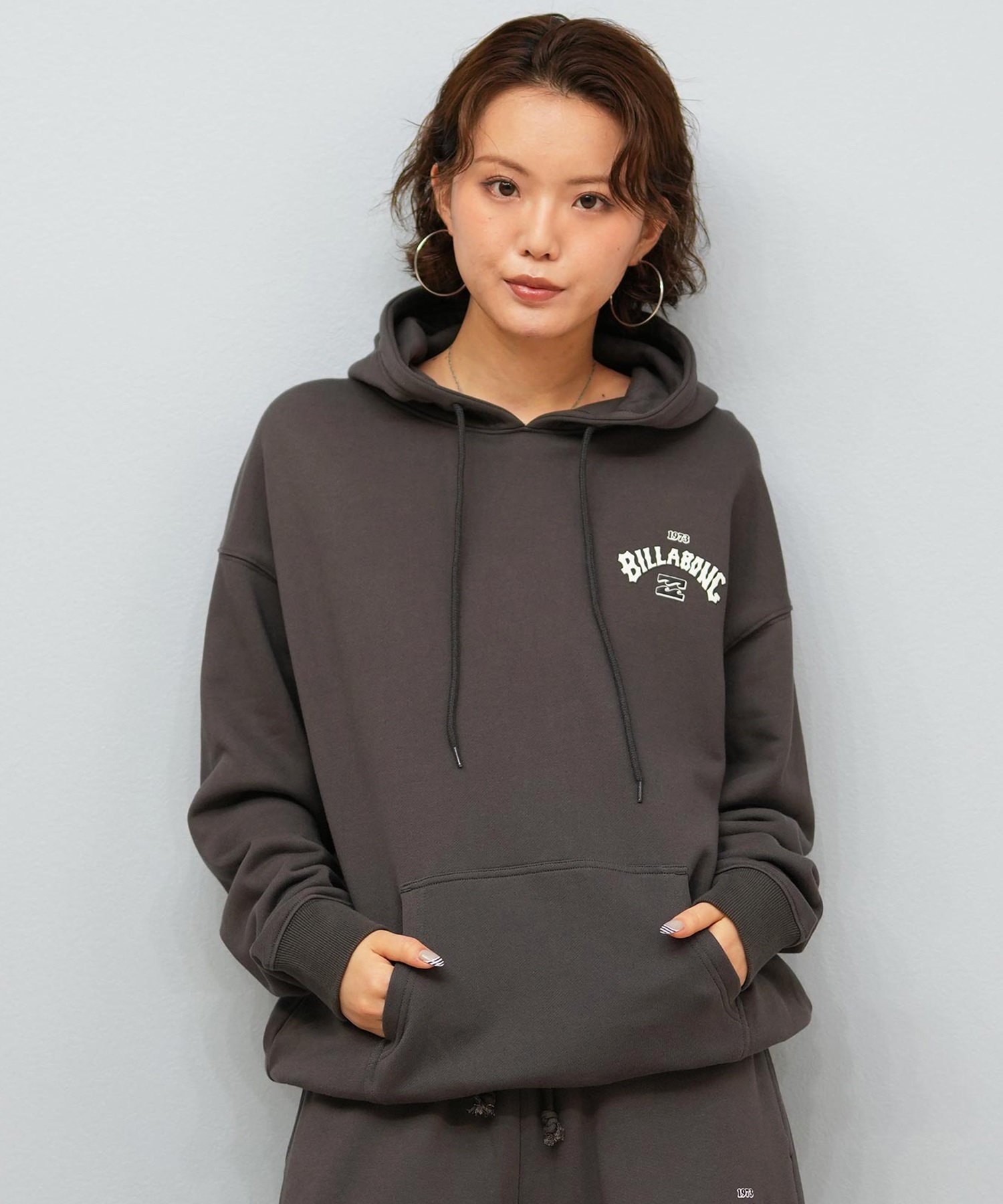 BILLABONG ビラボン プルオーバー パーカー レディース スウェット