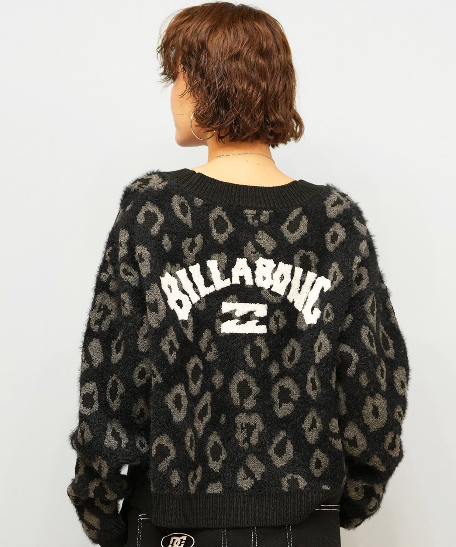 BILLABONG ビラボン ニット セーター カーディガン レディース ヒョウ柄 レオパード柄 バックプリント BF014-U05 ムラサキスポーツ限定(BLK-M)