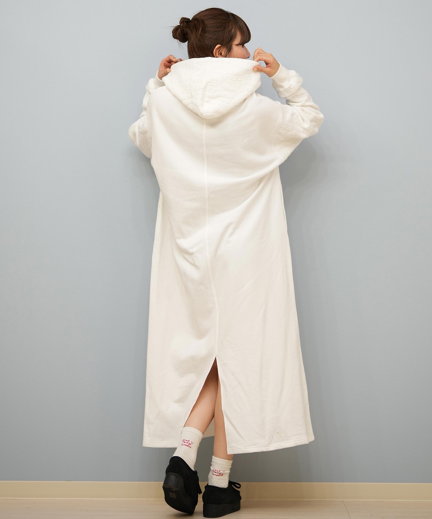 大きいサイズ46✨未使用級 トゥービーシック レーヨンナイロンボーダーワンピース BILLABONG ビラボン ワンピース レディース パーカー ロング丈 フード