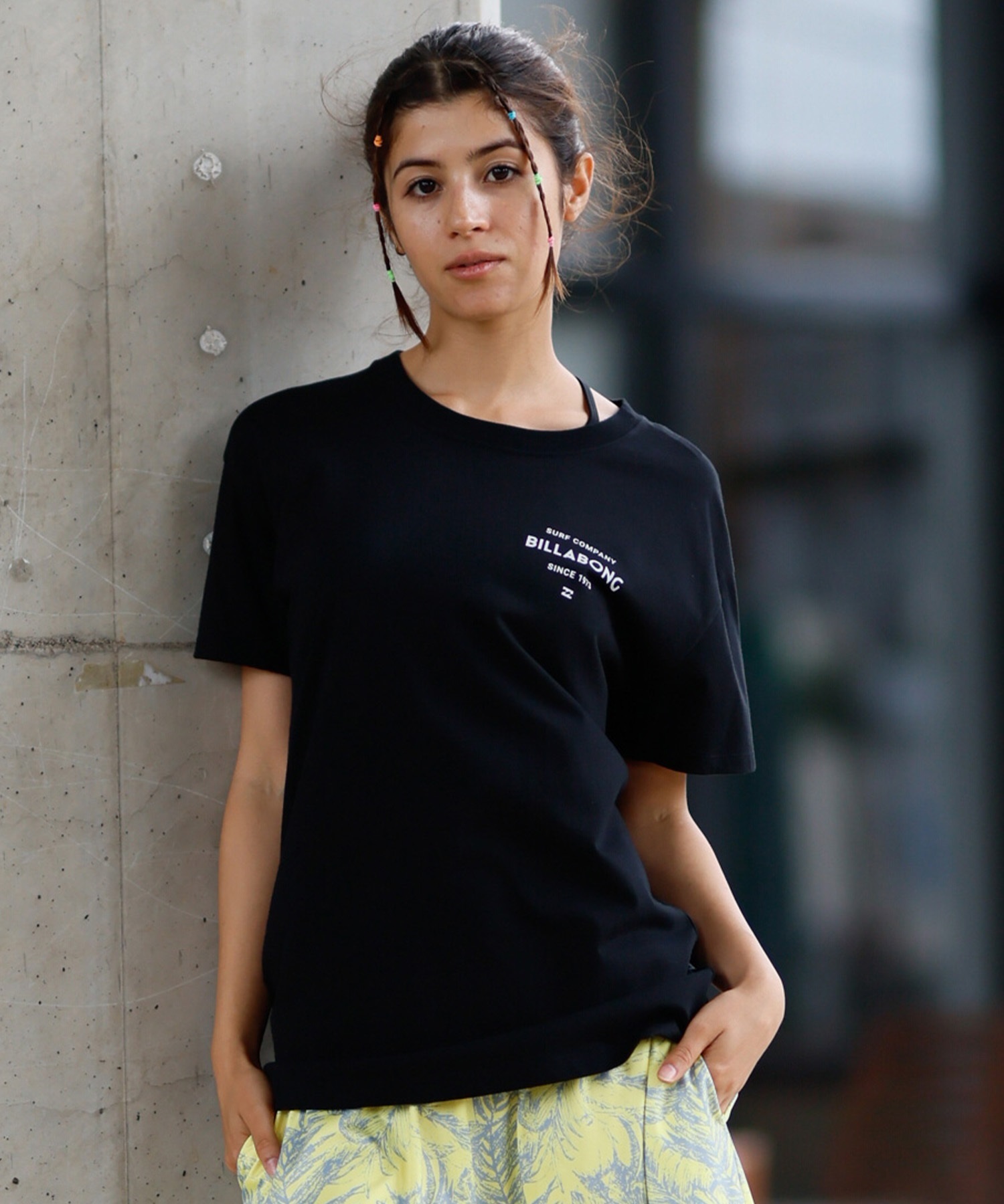 BILLABONG ビラボン 半袖 Tシャツ レディース バックプリント