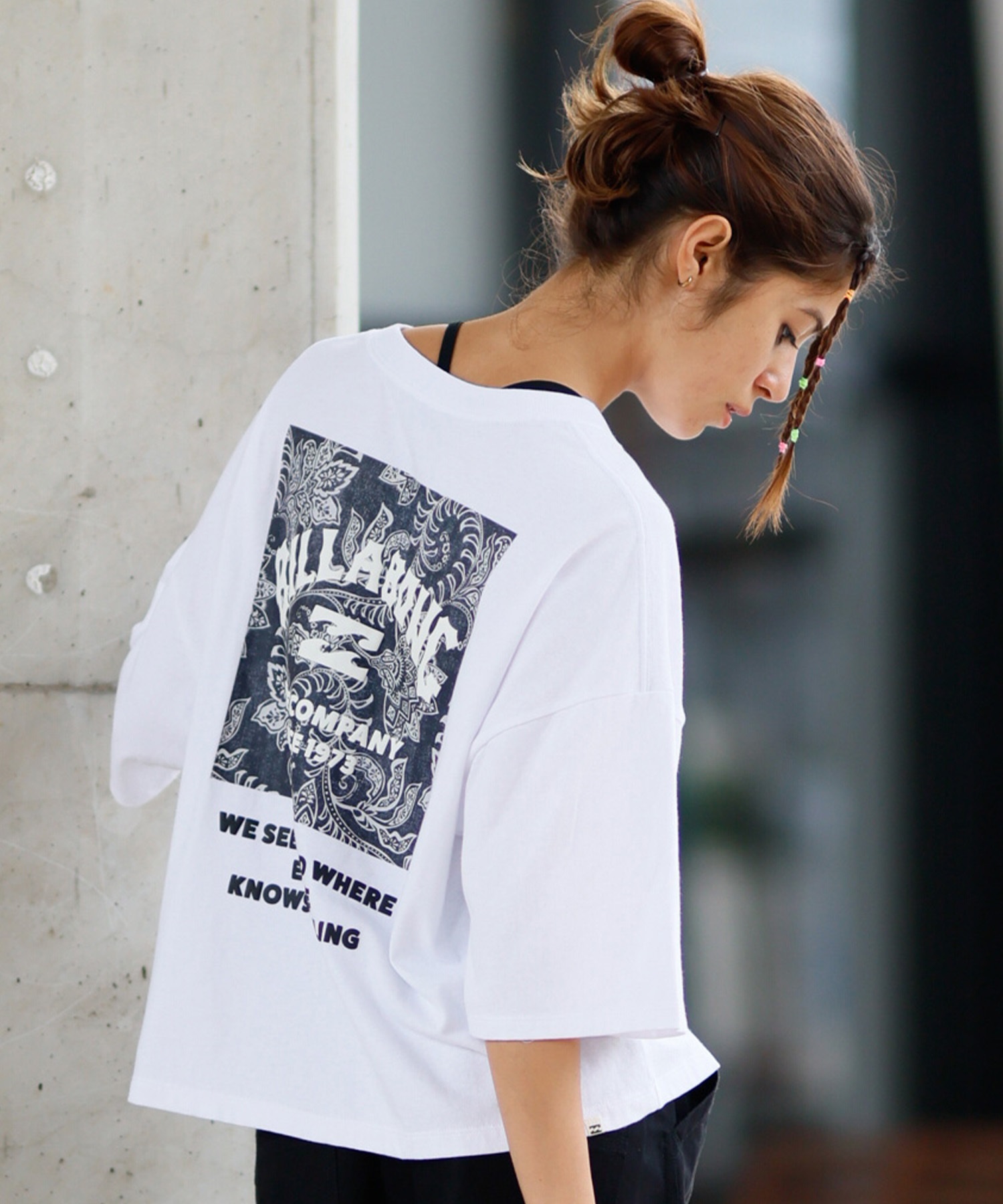 BILLABONG ビラボン 半袖 Tシャツ レディース バックプリント クロップド丈 SQUARE LOGO LOOSE CROPPED TEE BF013-205(WHT-M)