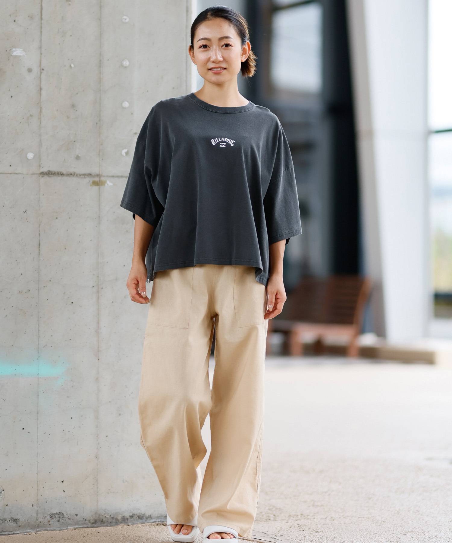 BILLABONG ビラボン 半袖 Tシャツ レディース バックプリント クロップド丈 ARCH LOGO PIGMENT WIDE LOOSE CROPPED TEE BF013-206(SCS-M)