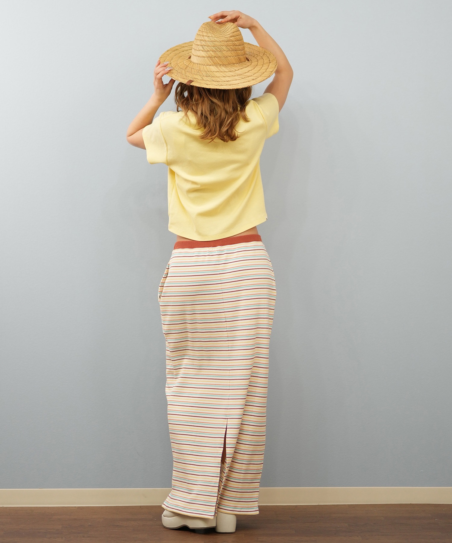 BILLABONG ビラボン 半袖 Tシャツ レディース ミニT フロントプリント クロップド丈 GRAPHIC BABY FIT TEE BF013-215(SCS-M)