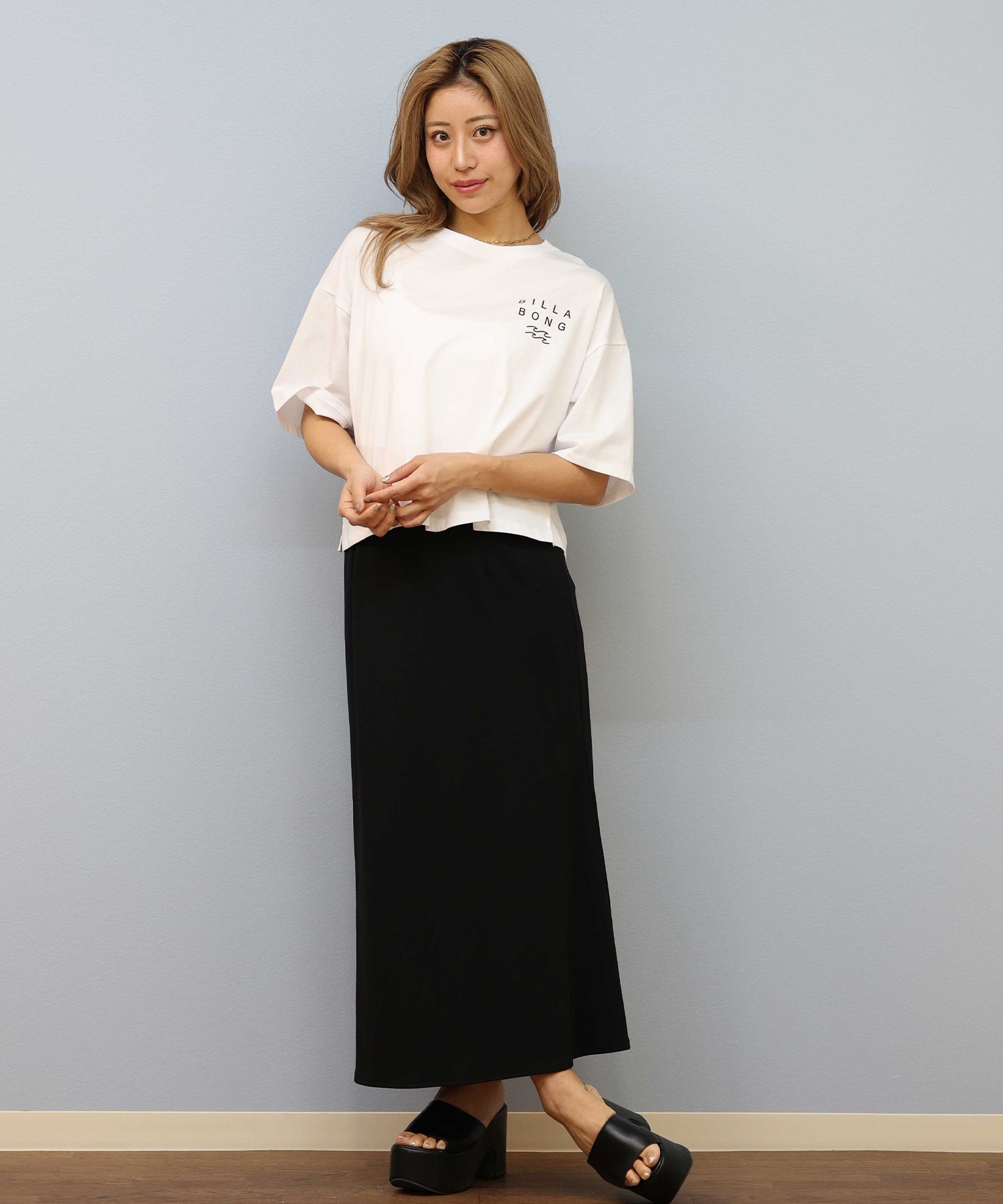 BILLABONG ビラボン 半袖 Tシャツ レディース クロップド丈 ショート丈