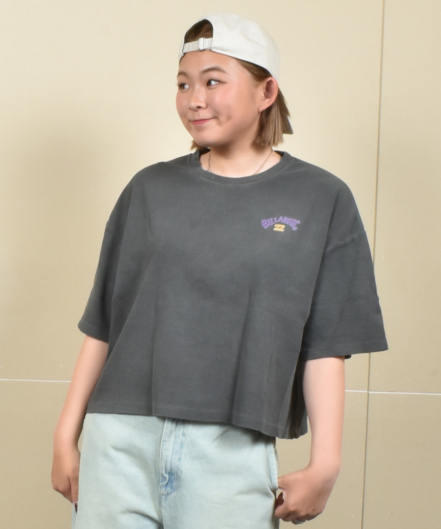 BILLABONG ビラボン 半袖 Tシャツ レディース クロップド丈 ショート丈 バックプリント ヴィンテージ風 BF01C-203(SCS-M)