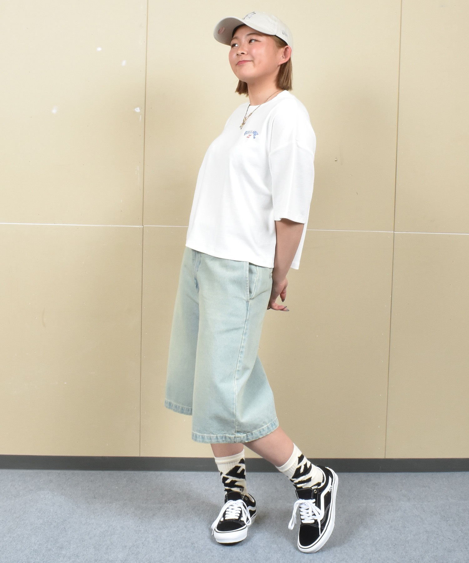 BILLABONG ビラボン 半袖 Tシャツ レディース クロップド丈 ショート丈 バックプリント ヴィンテージ風 BF01C-203(SCS-M)