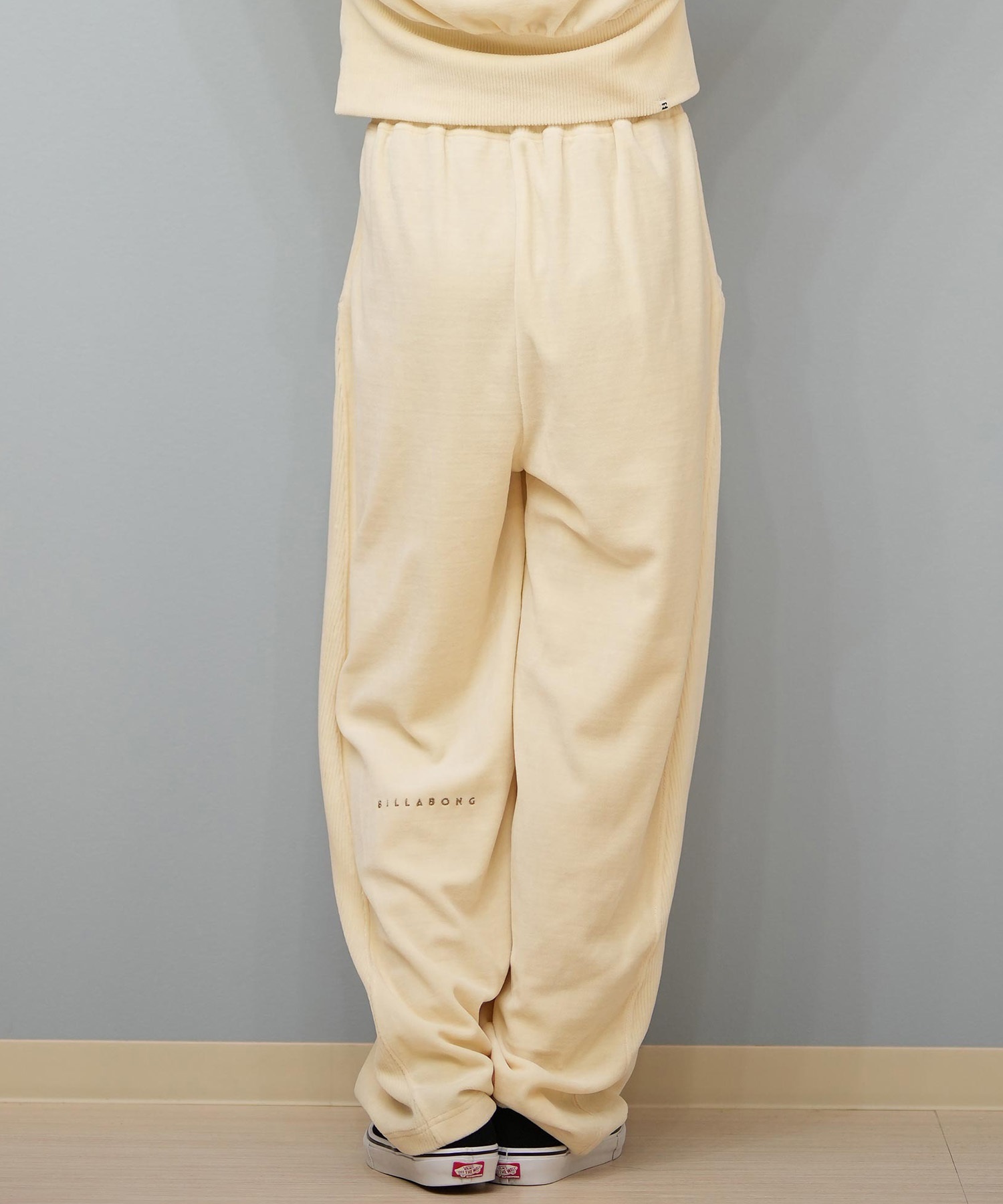 BILLABONG ビラボン ロングパンツ レディース ベロア ロゴ SWITCHBACK