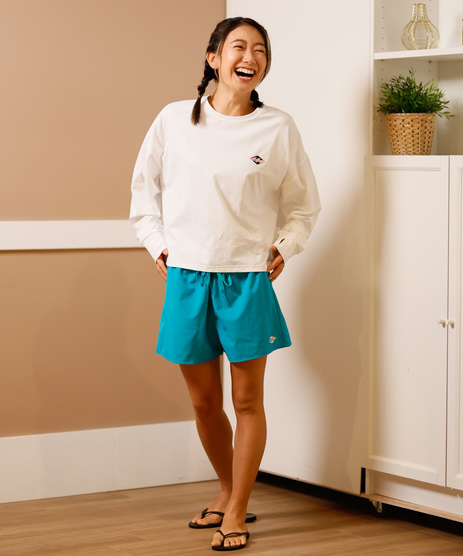 BILLABONG ビラボン 水着 レディース ラッシュガード 長袖 Tシャツ ロンT クロップド丈 ショート丈 水陸両用 UVカット BF013-857(WHT-M)