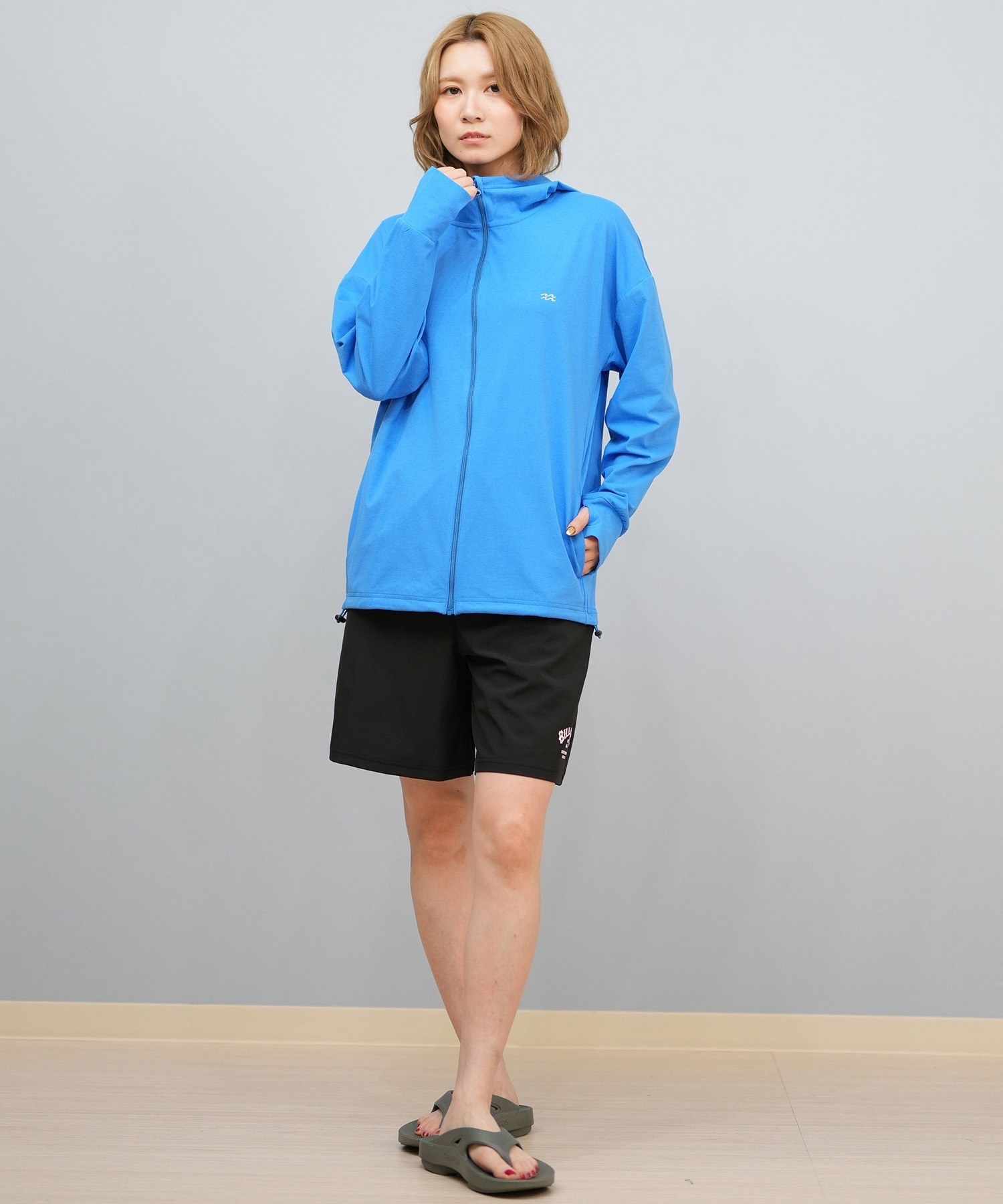 BILLABONG - ビラボン RASH ジップ フード ラッシュガード SML 青 水着 海 上着 BILLABONG ビラボン 水着 ラッシュガード ジップアップ パーカー