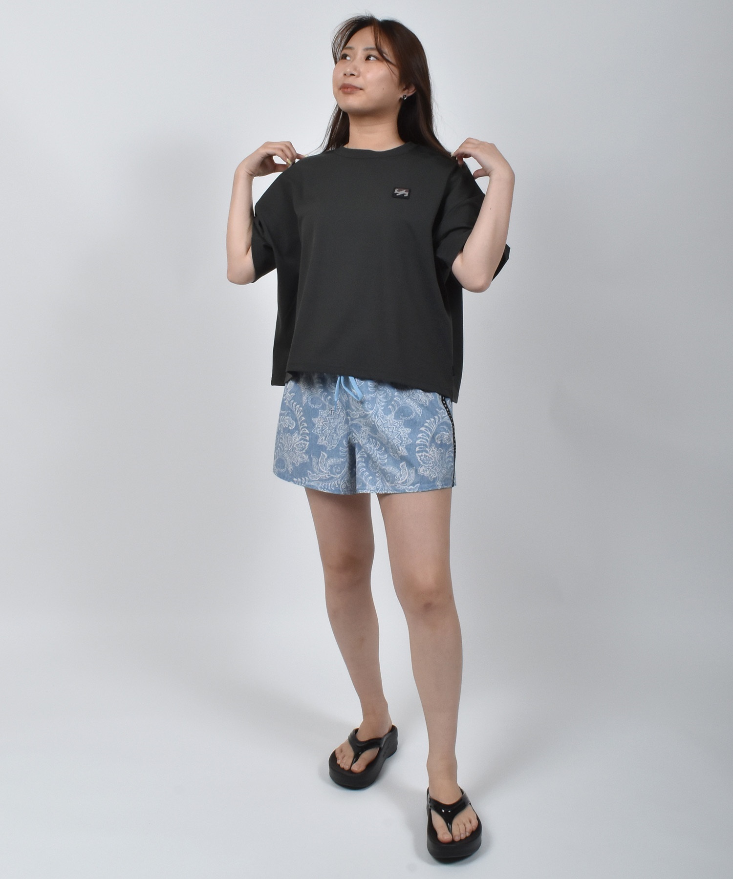 BILLABONG ビラボン 水着 ラッシュガード 半袖 Tシャツ レディース クロップド丈 バックプリント 水陸両用 UVカット BF01C-U02(RAV-M)