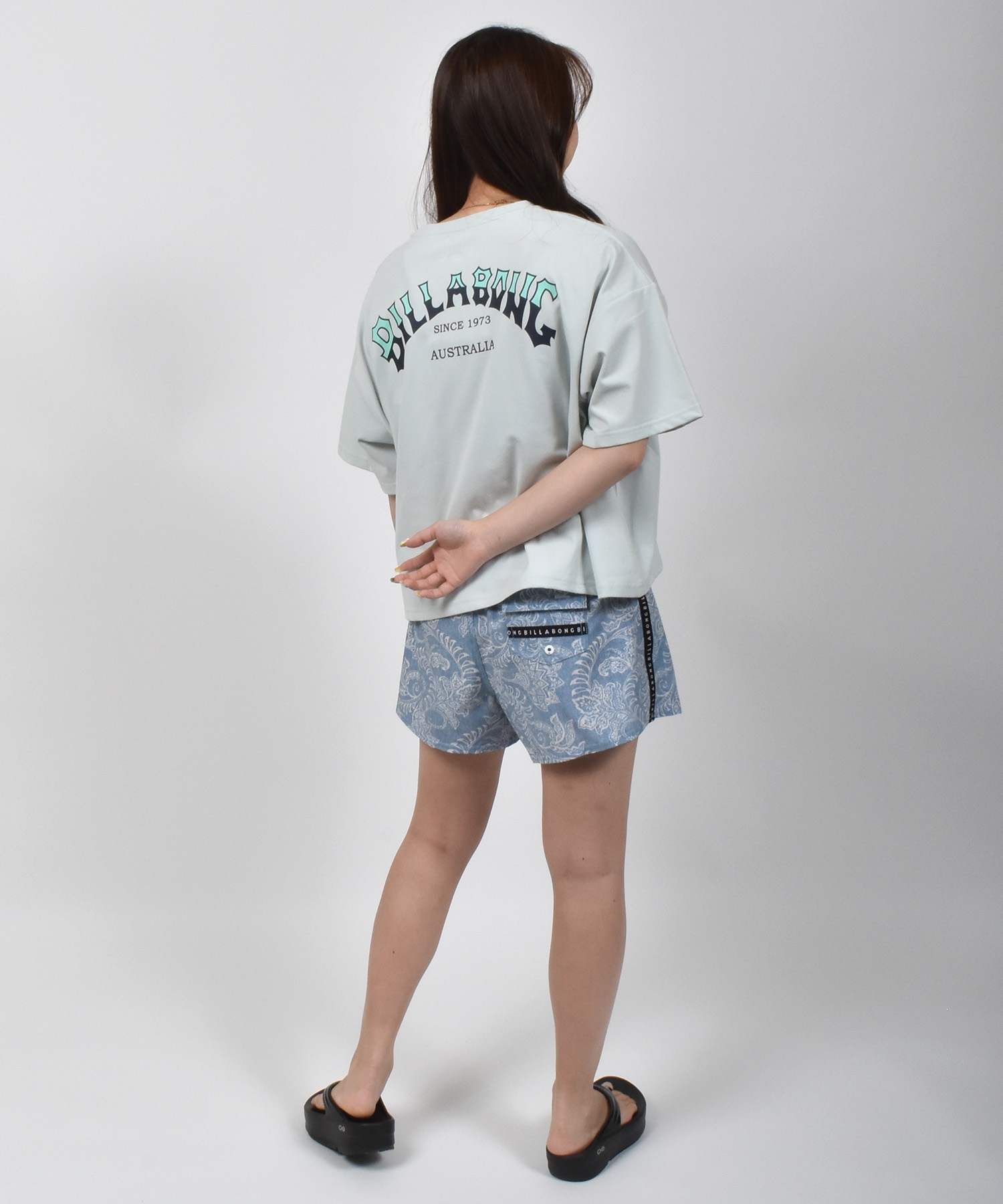 BILLABONG ビラボン 水着 ラッシュガード 半袖 Tシャツ レディース クロップド丈 バックプリント 水陸両用 UVカット BF01C-U02(RAV-M)