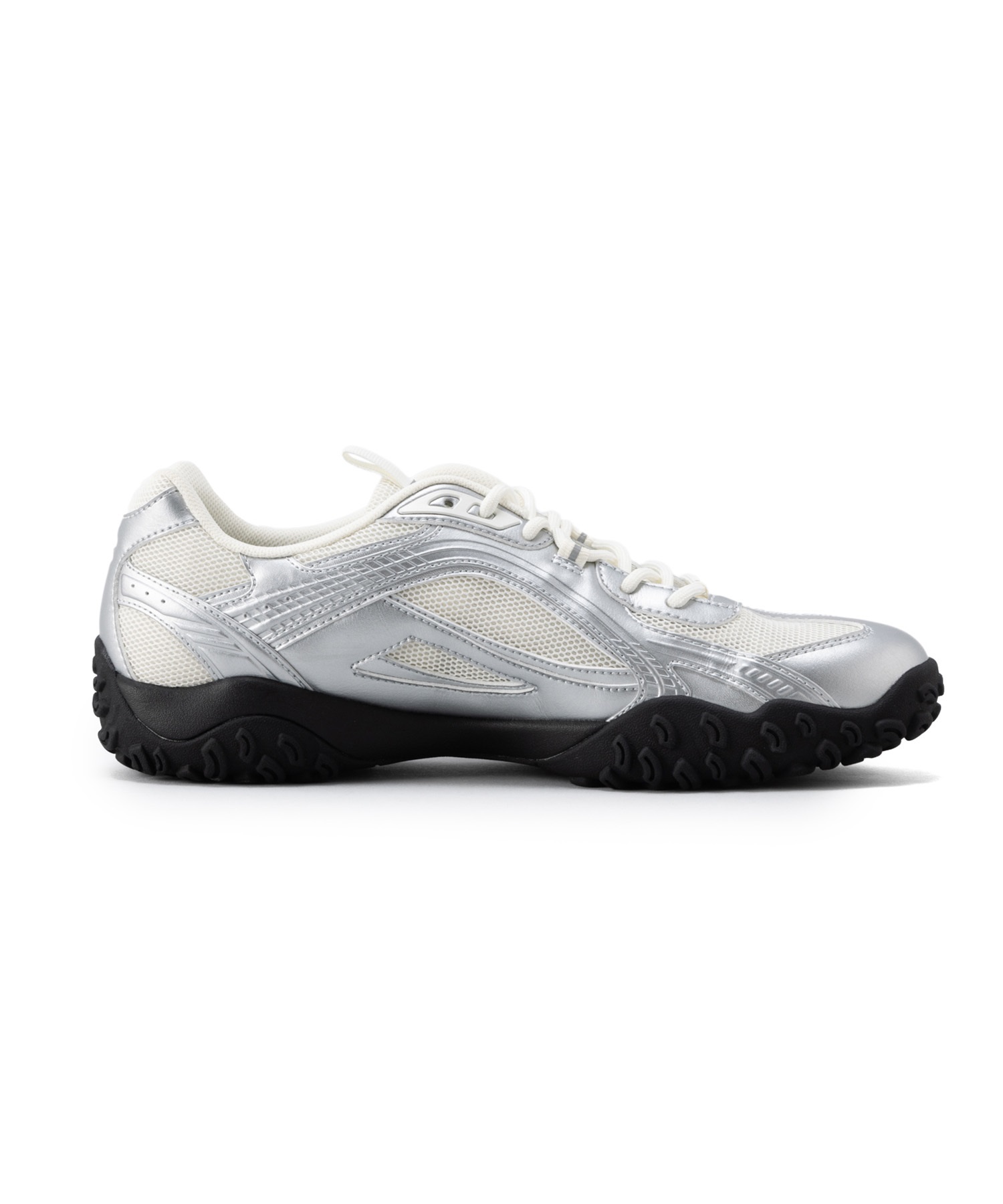 FILA スニーカー　韓国　シルバー　エシャッペ 韓国FILA(フィラ)限定「ECHAPPE SILVER MOON(エシャペシルバー
