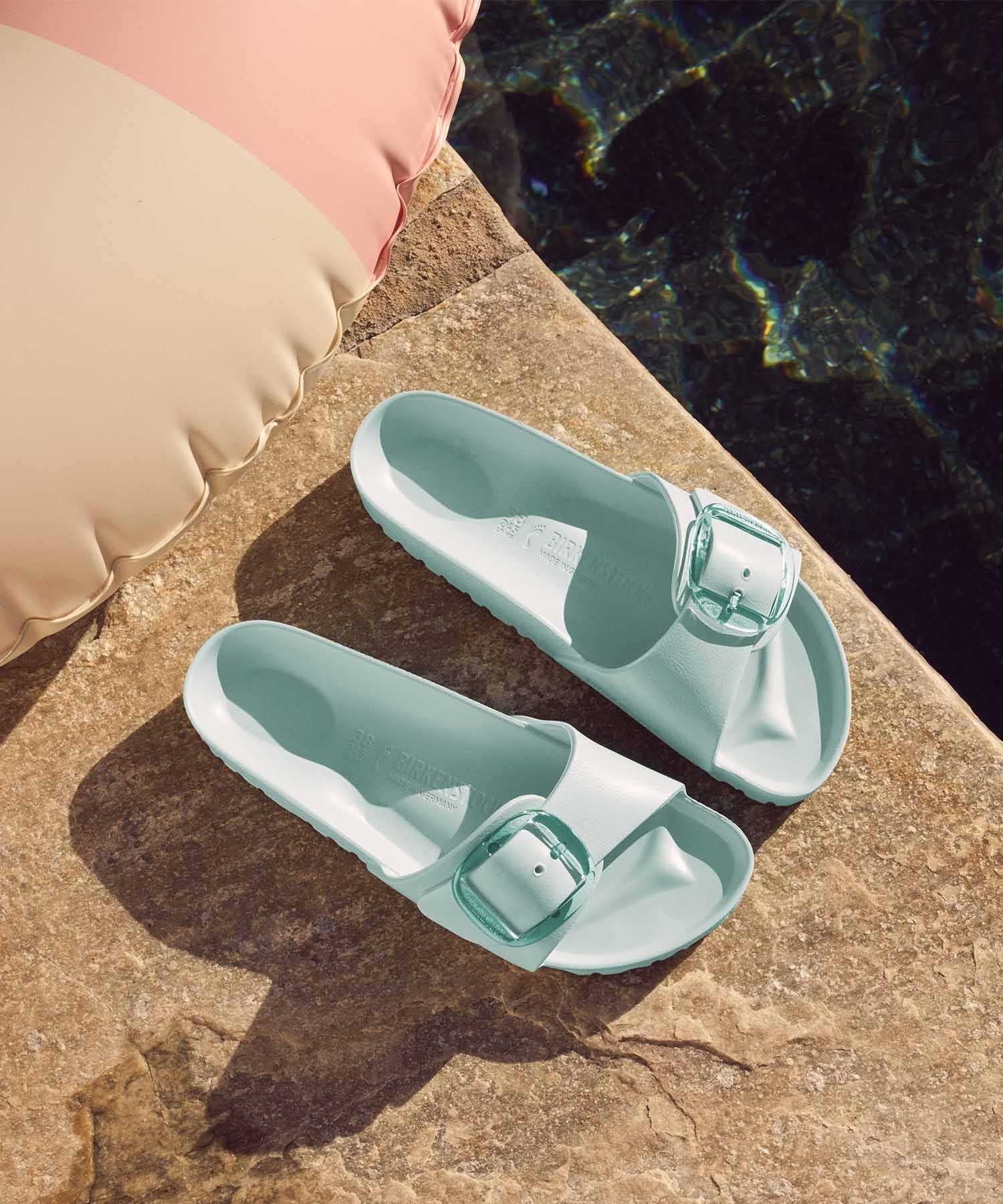 BIRKENSTOCK サンダル 1014614 LIGHTROSE BIRKENSTOCK - Low sandals 1014614 - Arizona EVA - Light