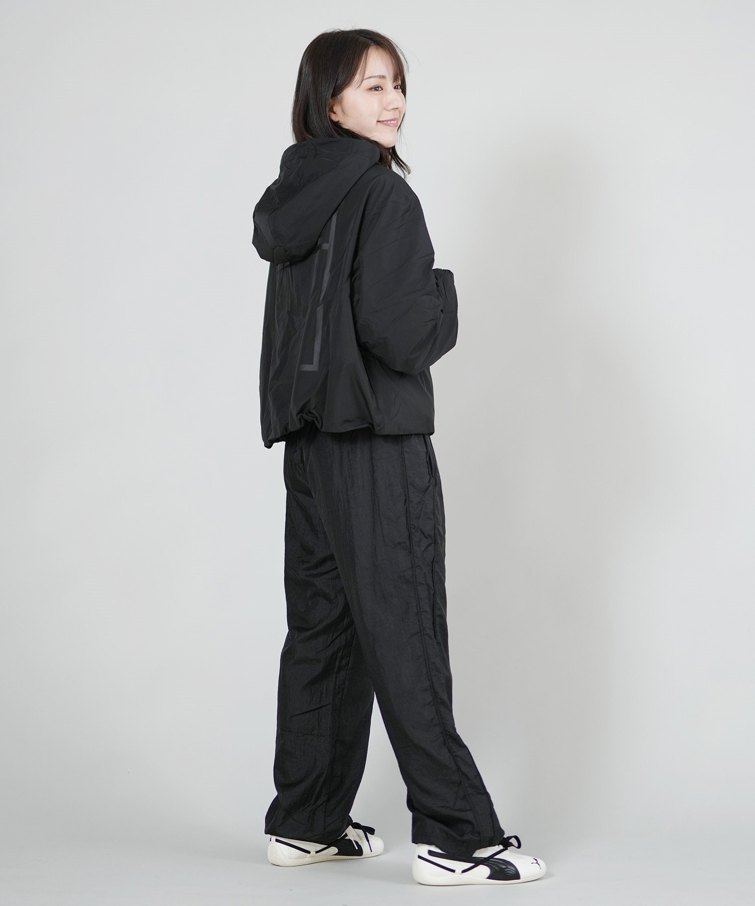PUMA プーマ スニーカー レディース BLACKPINK ロゼ 韓国 SPEEDCAT LEA X ROSE スピードキャット 404390 01(01-23.0cm)