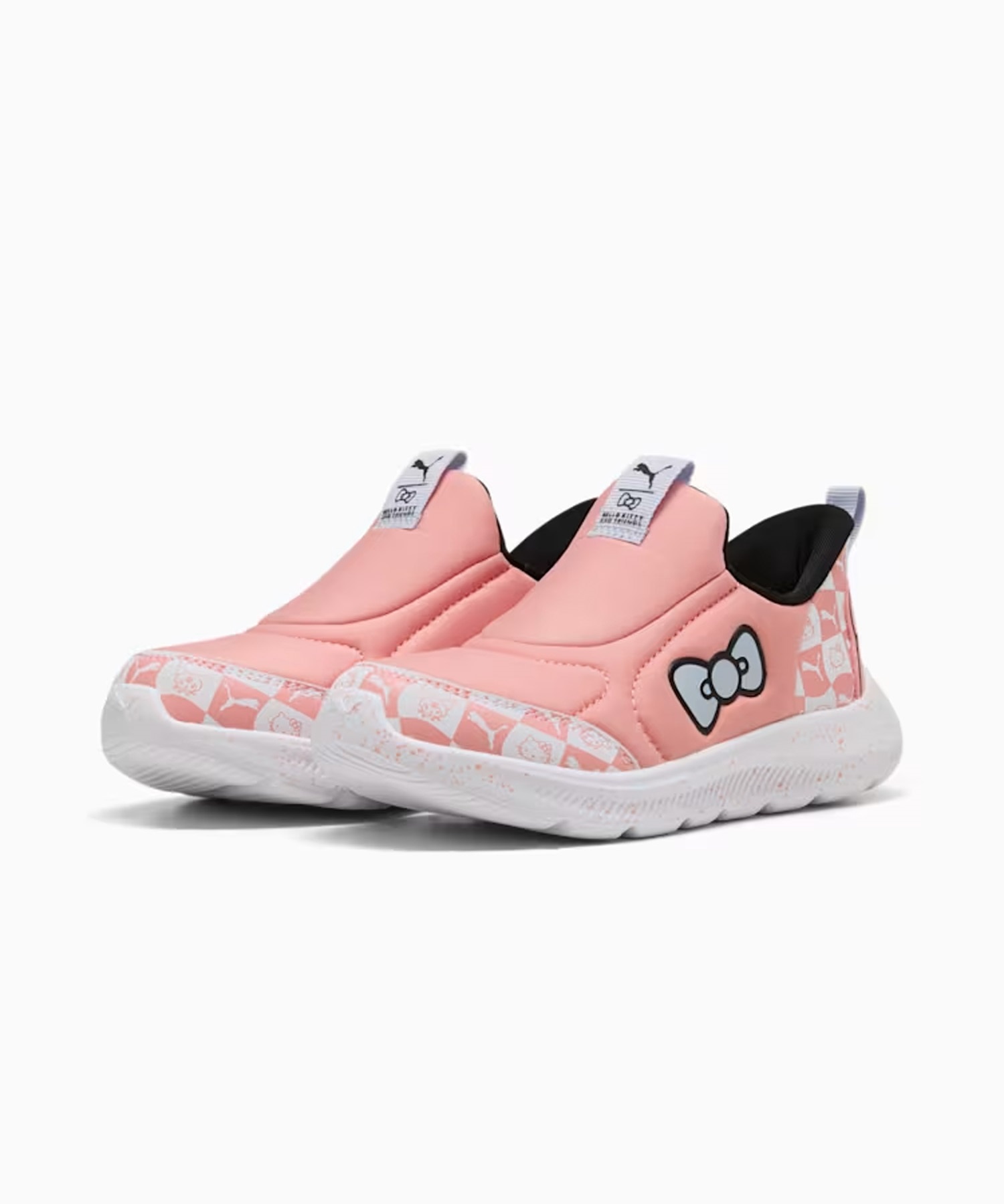 国内先行予約受付中【ハローキティ × Puma】コラボウィメンズ