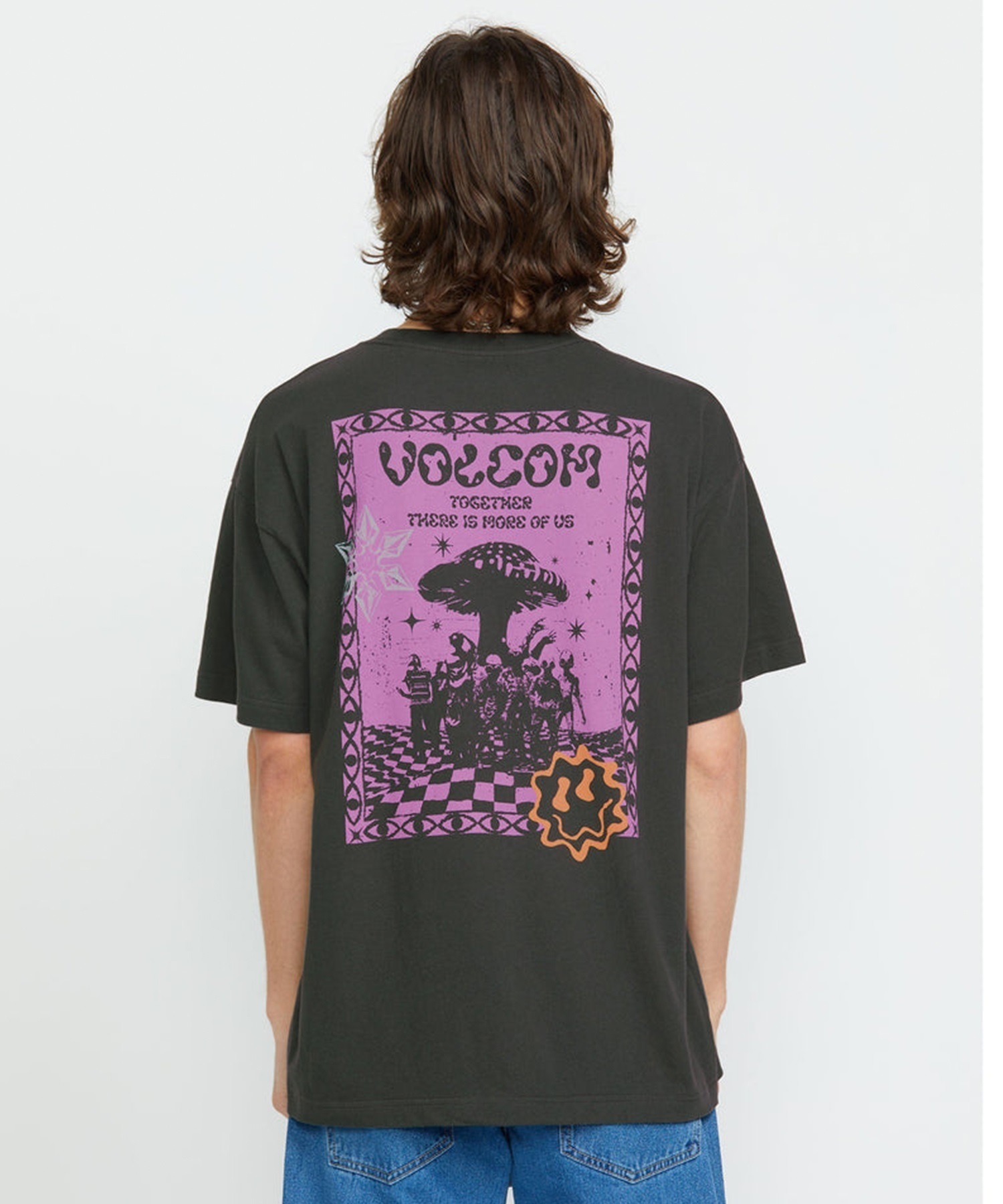 VOLCOM ボルコム 半袖 Tシャツ メンズ バックプリント フロント