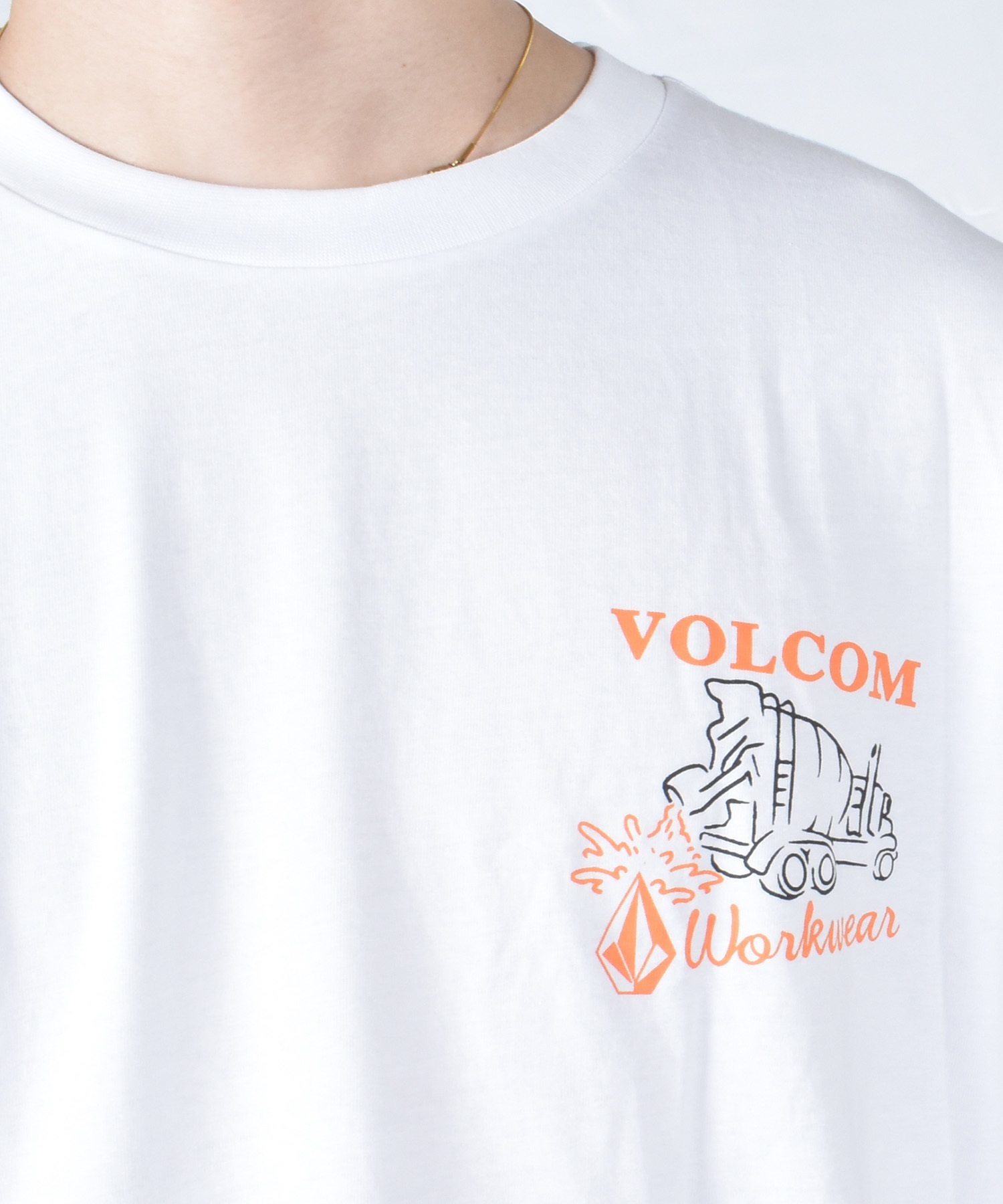 VOLCOM ボルコム 半袖 Tシャツ メンズ バックプリント A3502527