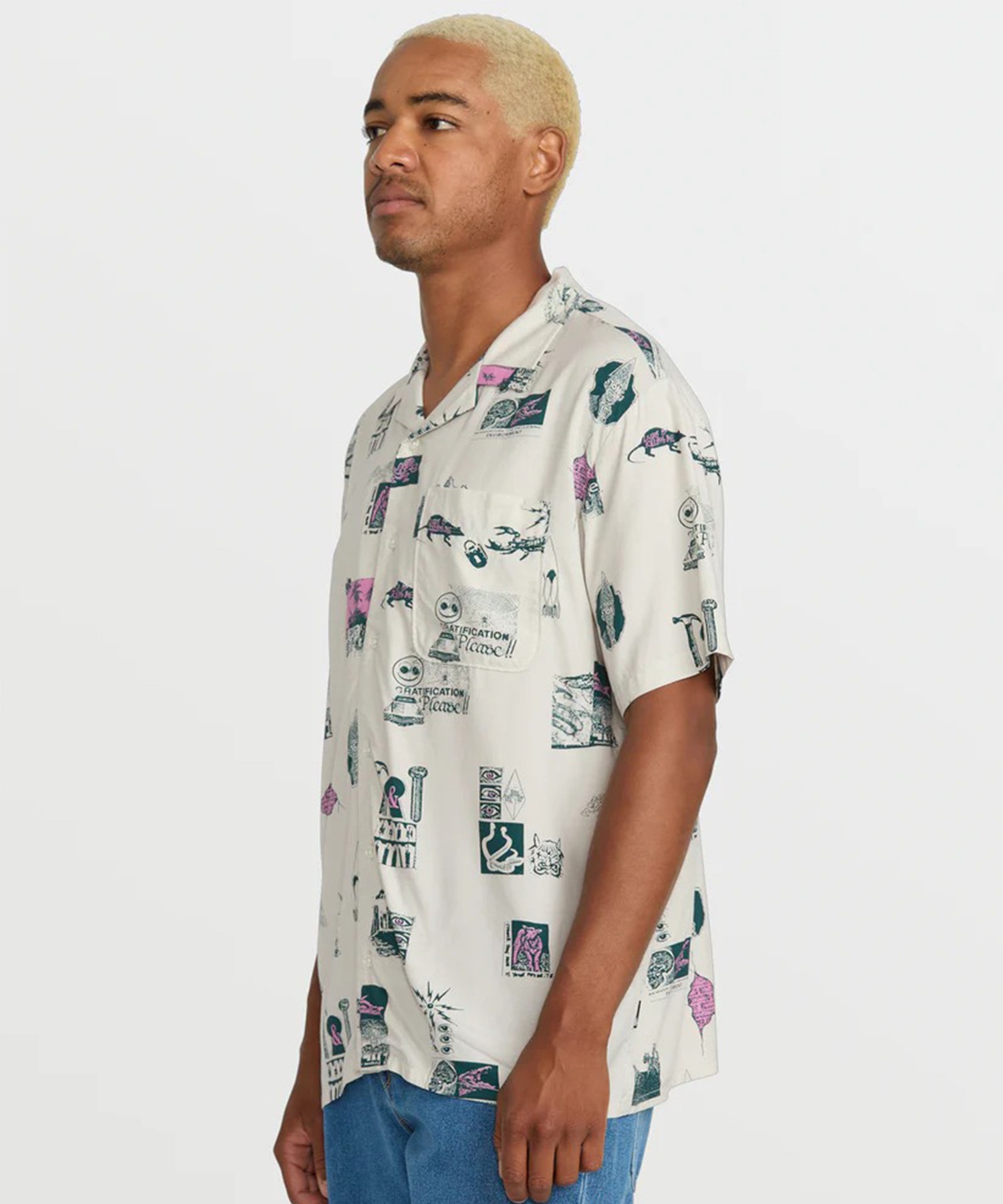 VOLCOM ボルコム 半袖 シャツ メンズ アロハシャツ 総柄 A0422501 VOLCOM ボルコム 半袖 シャツ メンズ アロハシャツ 総柄 A0422501