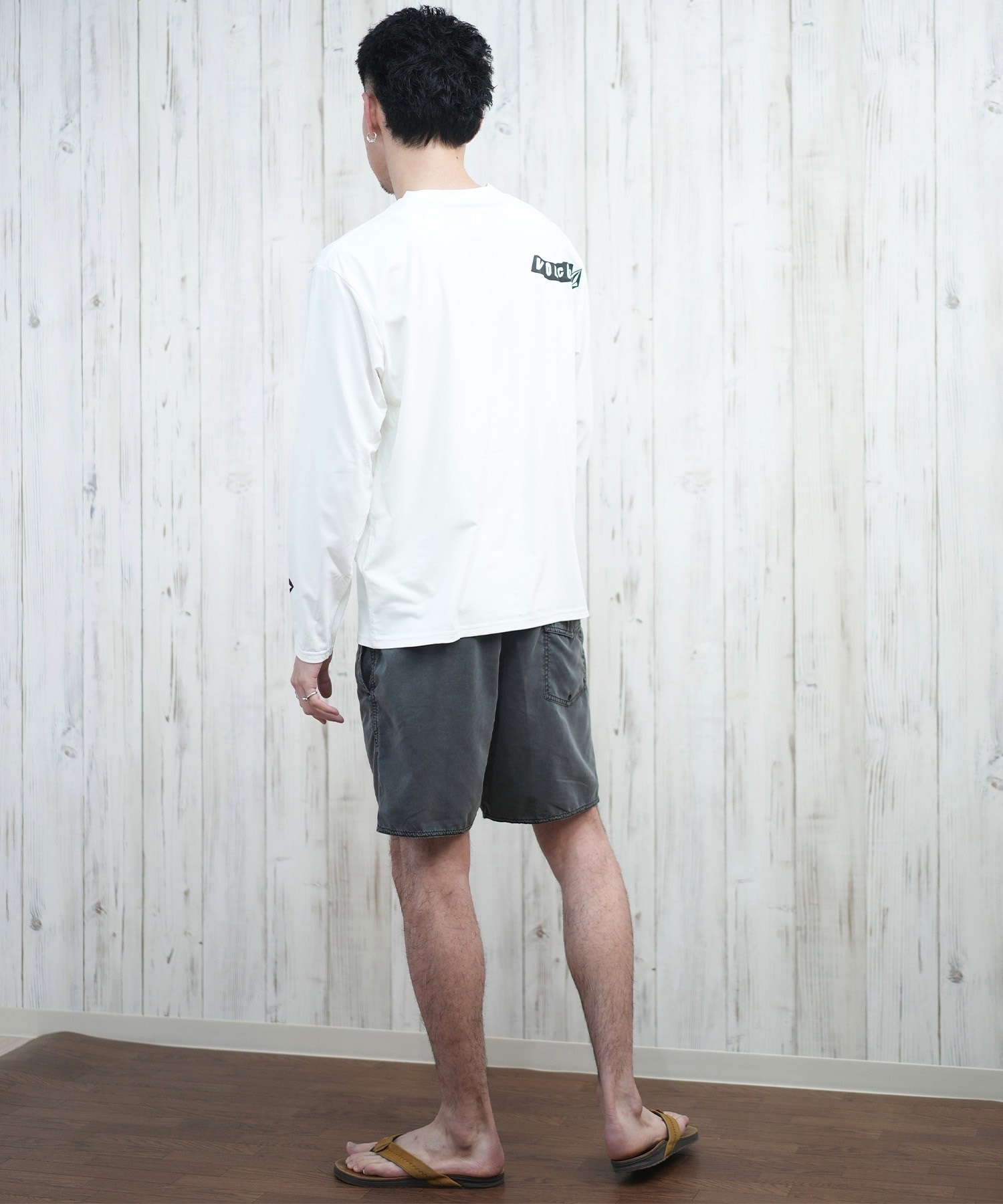 VOLCOM ボルコム 水着 トランクス ボードショーツ メンズ 水陸両用 A2532404(BLK-S)