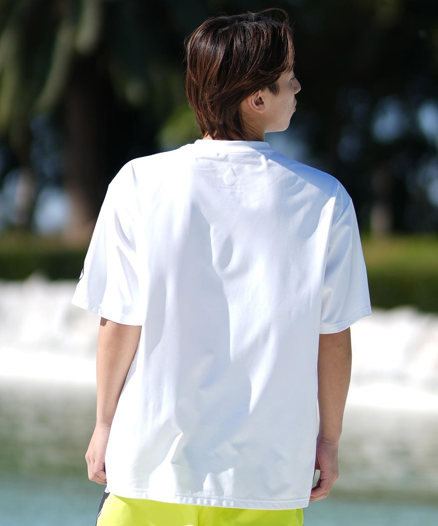 VOLCOM ボルコム 水着 ラッシュガード 半袖 Tシャツ メンズ 水陸両用