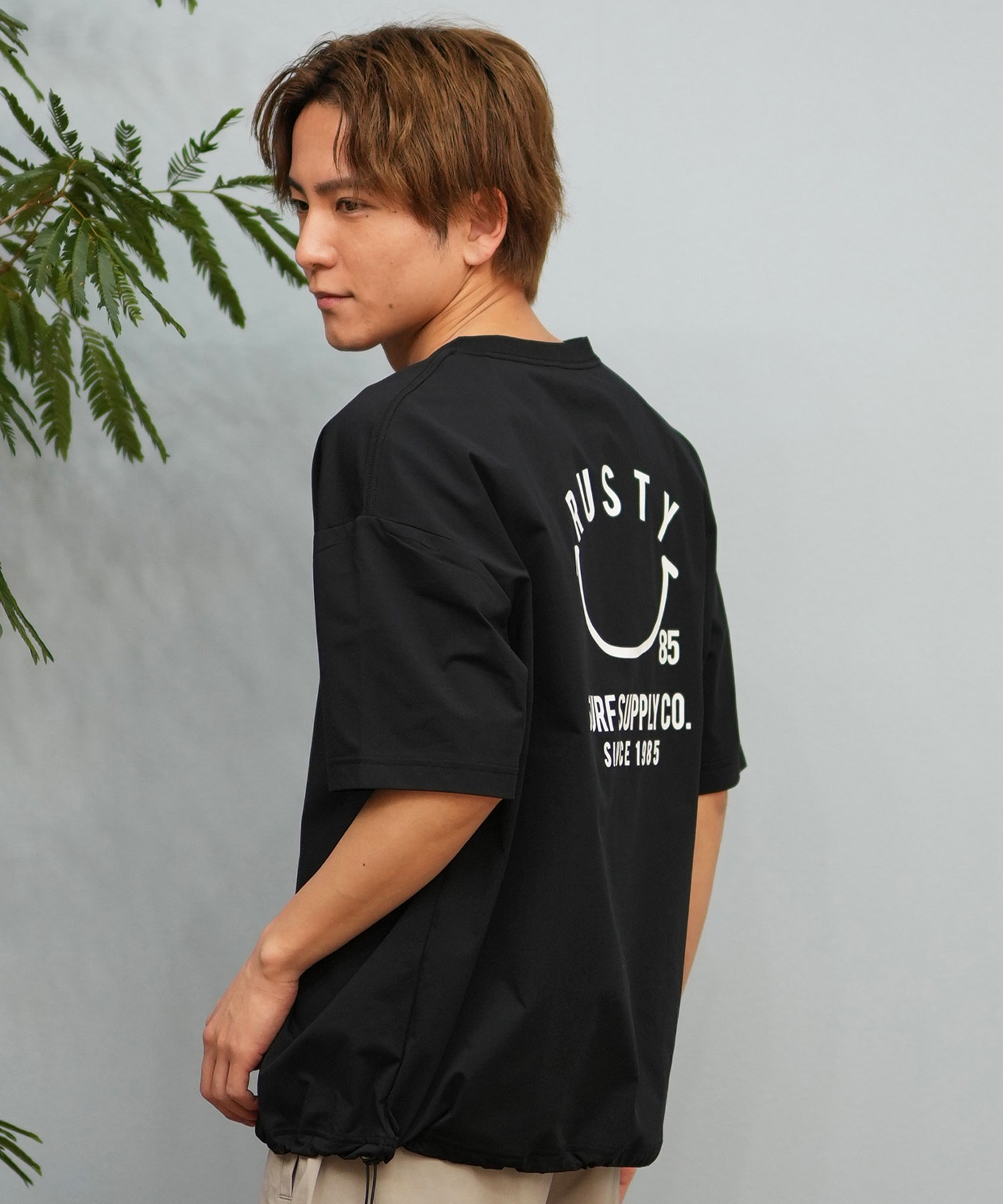 RUSTY ラスティ 水着 ラッシュガード 半袖 Tシャツ メンズ バック