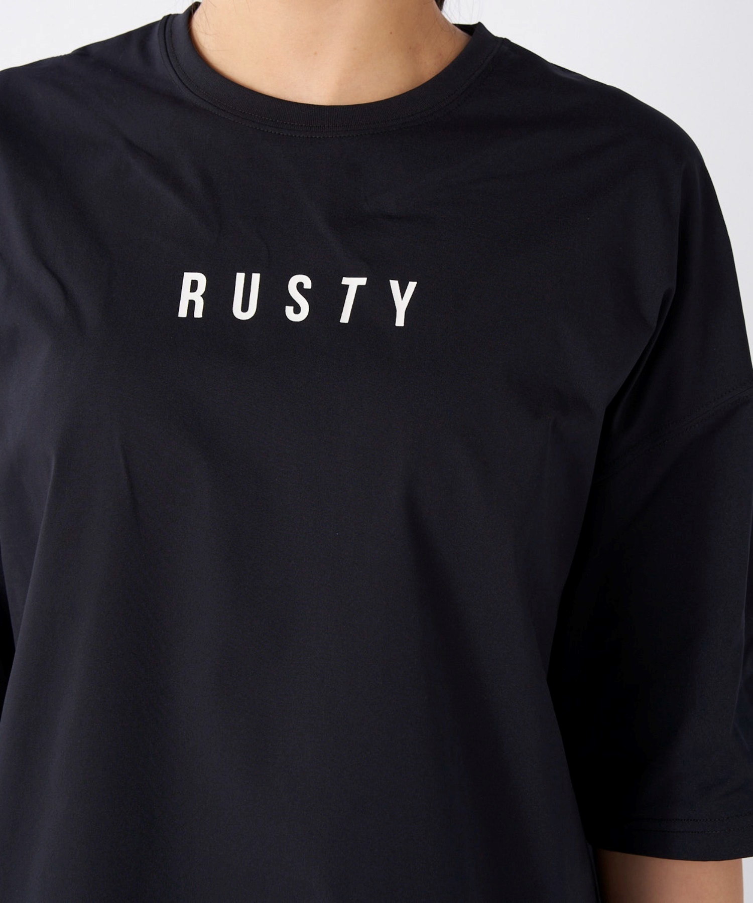 RUSTY ラスティ 水着 レディース ラッシュガード 半袖 Tシャツ バック