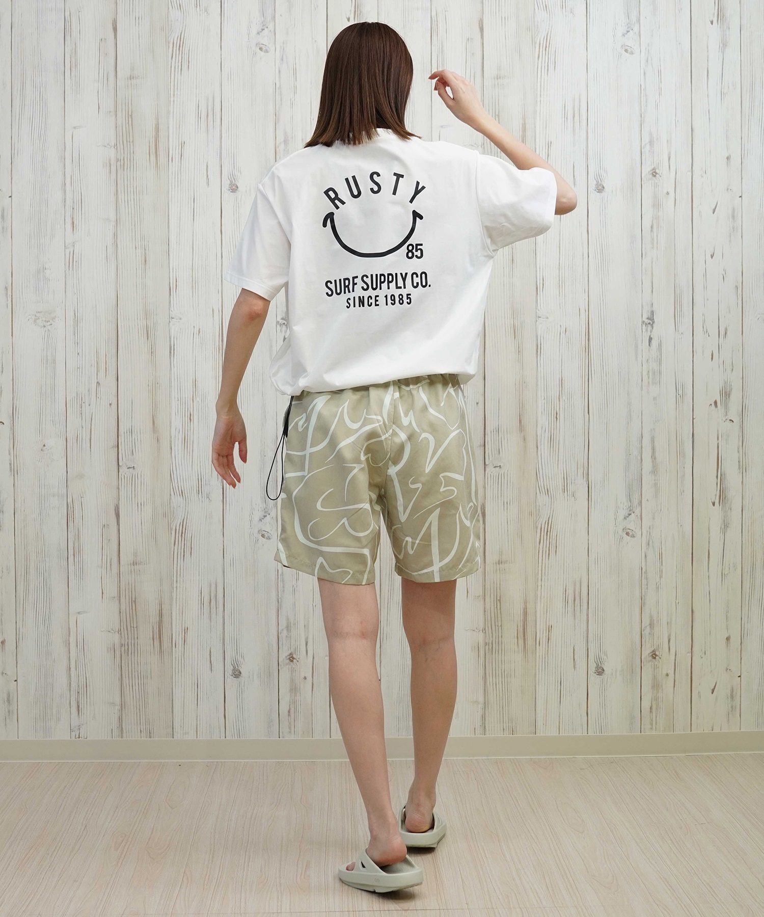 RUSTY ラスティ 水着 ラッシュガード 半袖 Tシャツ レディース ニコ