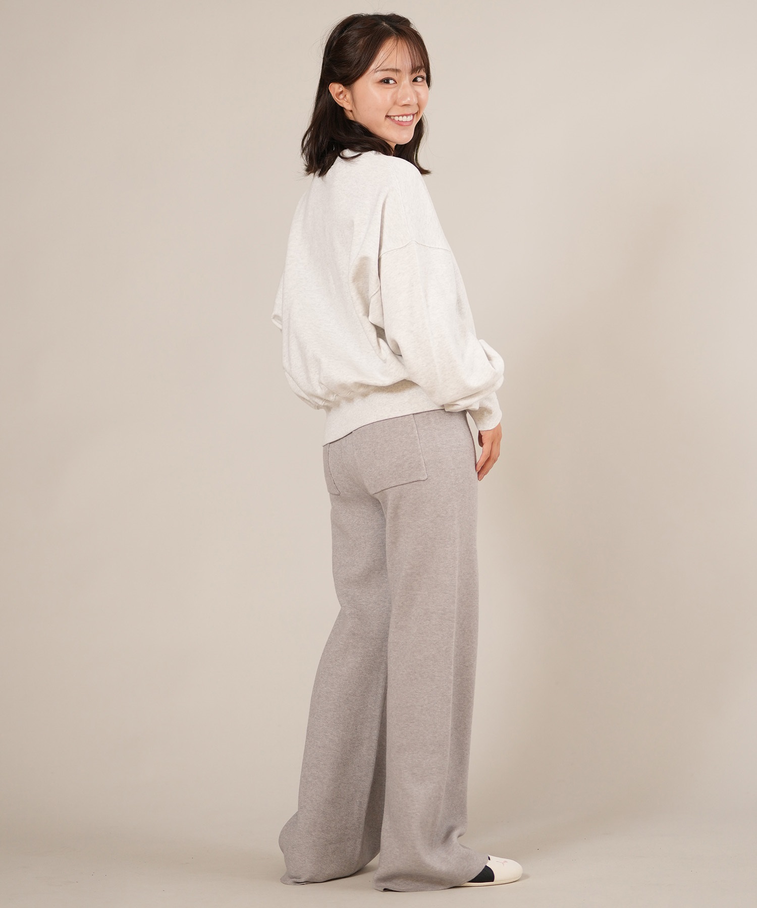 RIKKA FEMME リッカファム トレーナー スウェット レディース クルーネック ワンポイント 刺繍 裏毛 RF25FW16(GRY-FREE)