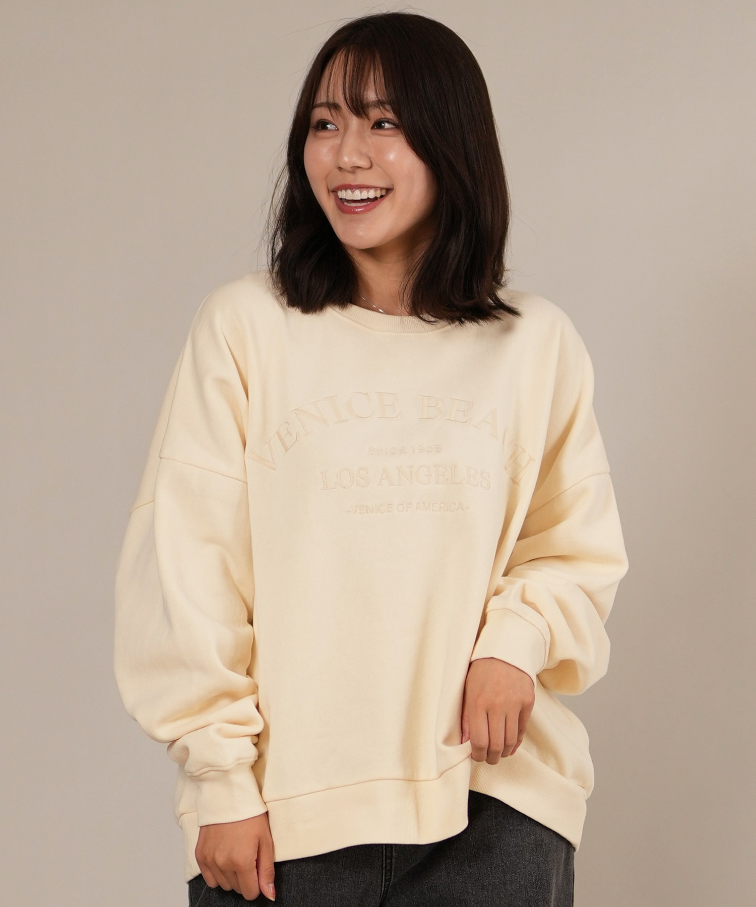 RIKKA FEMME リッカファム トレーナー スウェット レディース クルーネック カレッジロゴ 刺繍 裏起毛 RF25FW06(IVO-FREE)