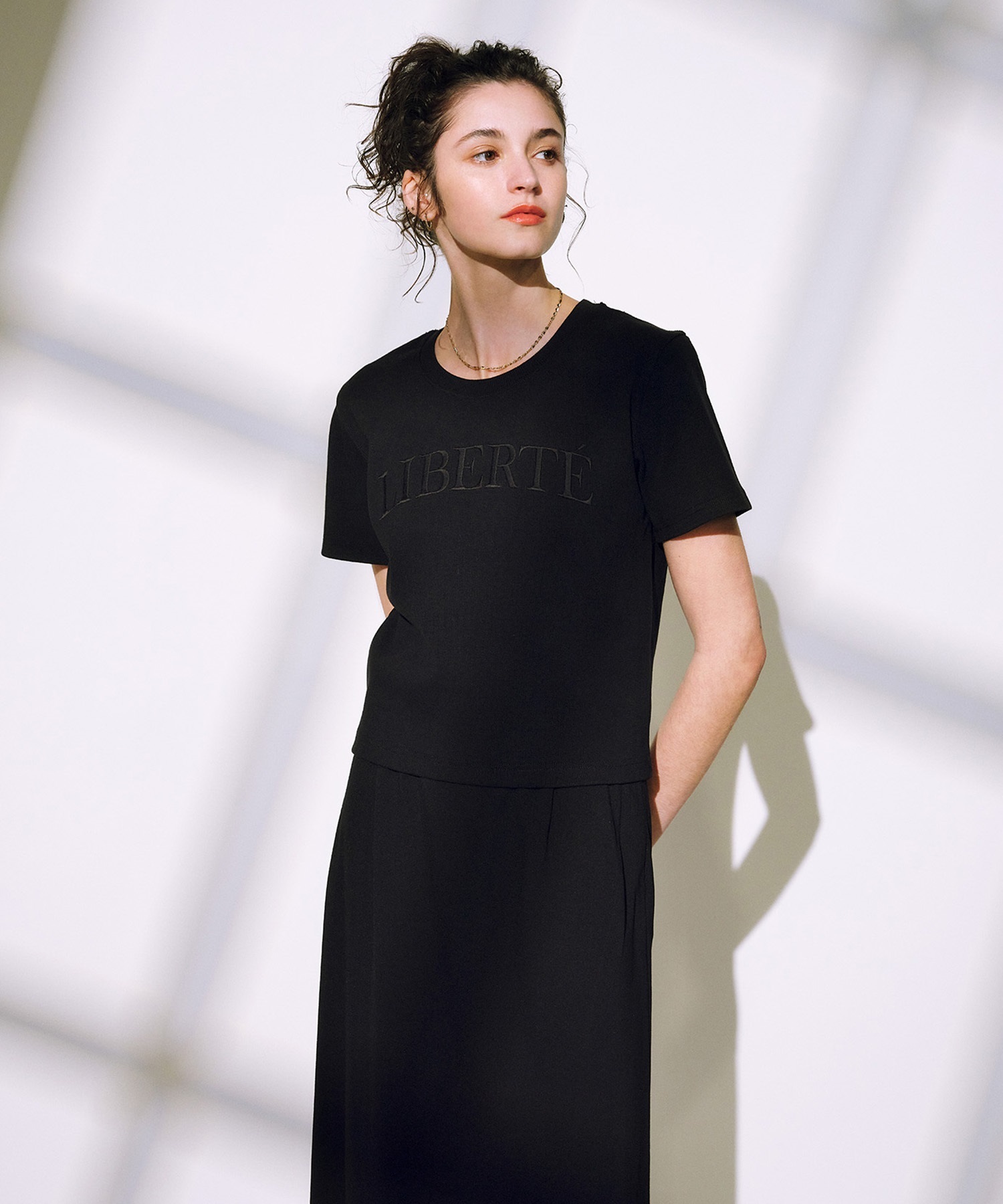 RIKKA FEMME リッカファム 半袖 Tシャツ レディース リブ刺しゅうTシャツ RF25SS14(BLK-SM)