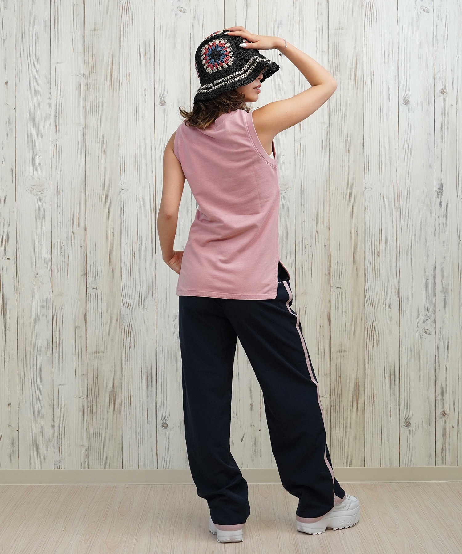 RIKKA FEMME リッカファム タンクトップ レディース ノースリーブ 袖なし 無地 シンプル ストレッチ RF25HS05(CGY-SM)