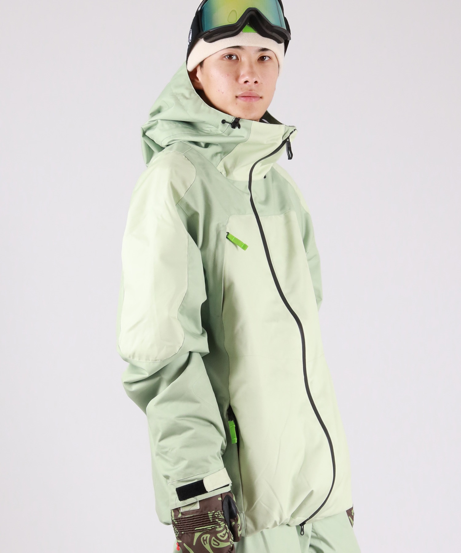 早期購入/店頭受取対象外】 686 シックスエイトシックス