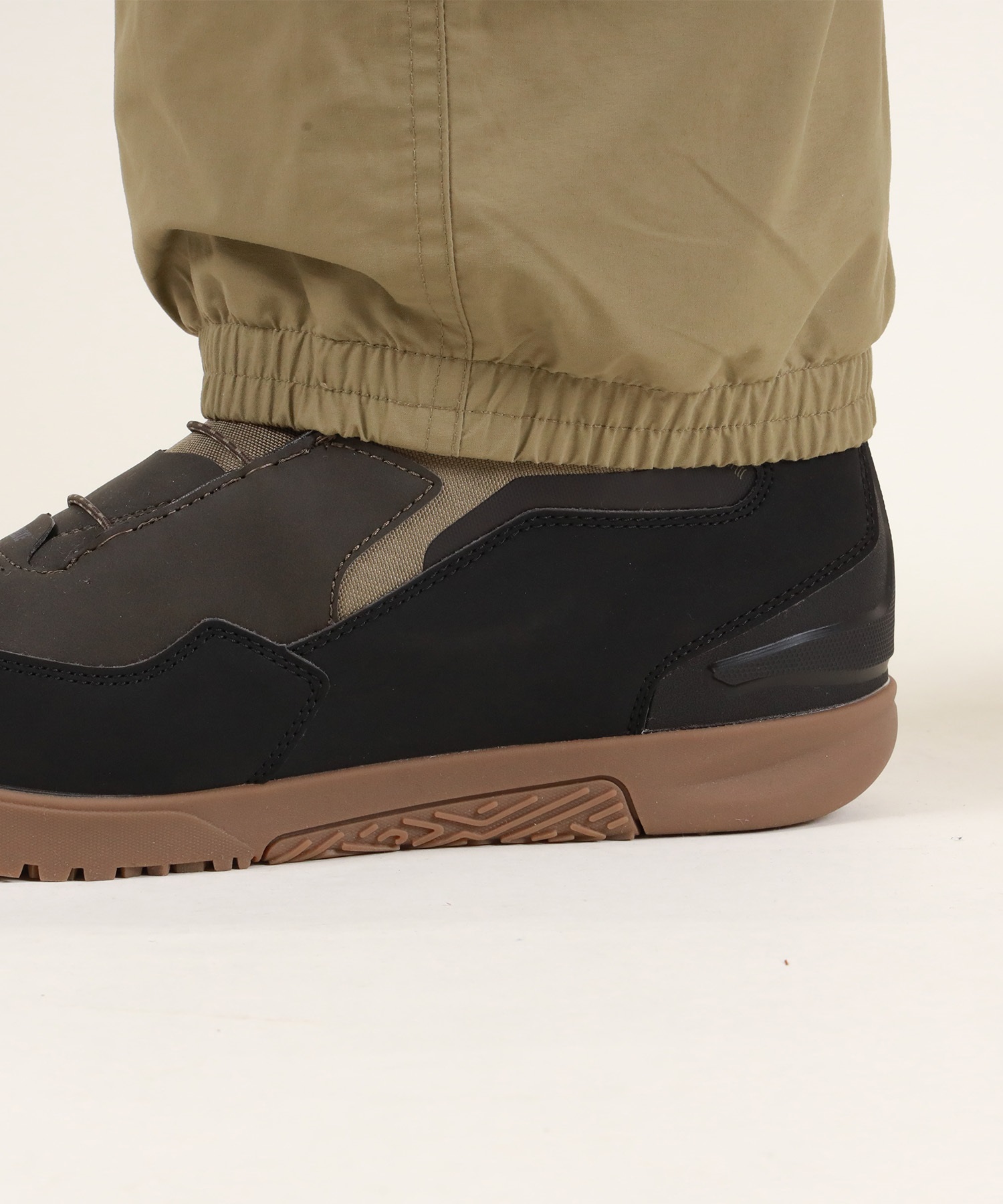 【早期購入/店頭受取対象外】 686 シックスエイトシックス スノーボード ウェア パンツ ユニセックス GORE-TEX DOJO SHELL ゴアテックス 25-26モデル MM A17(SGE-XS)