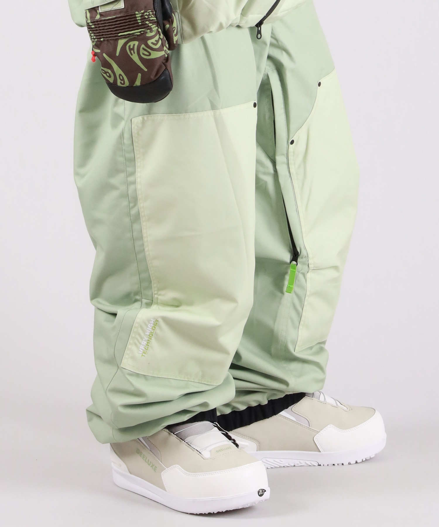Dickies 686 シックスエイトシックス　ダブルネーム　スノーボード 早期購入/店頭受取対象外】 686 シックスエイトシックス