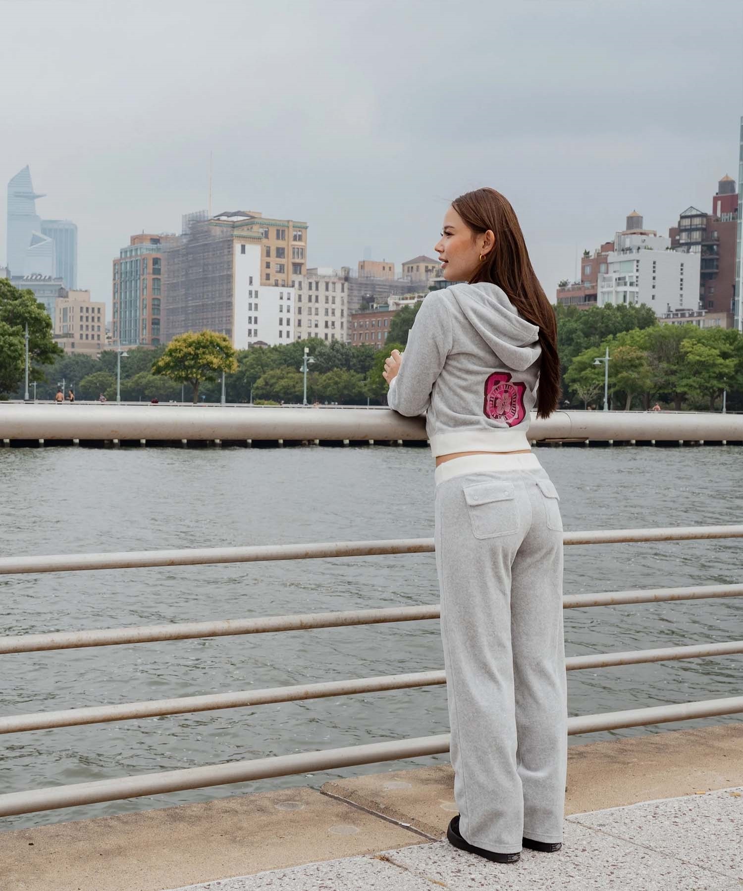 ROXY ロキシー × MANA ロングパンツ レディース ベロア セットアップ対応 ROXY CRUISERS RPT254618T(NVY-M)