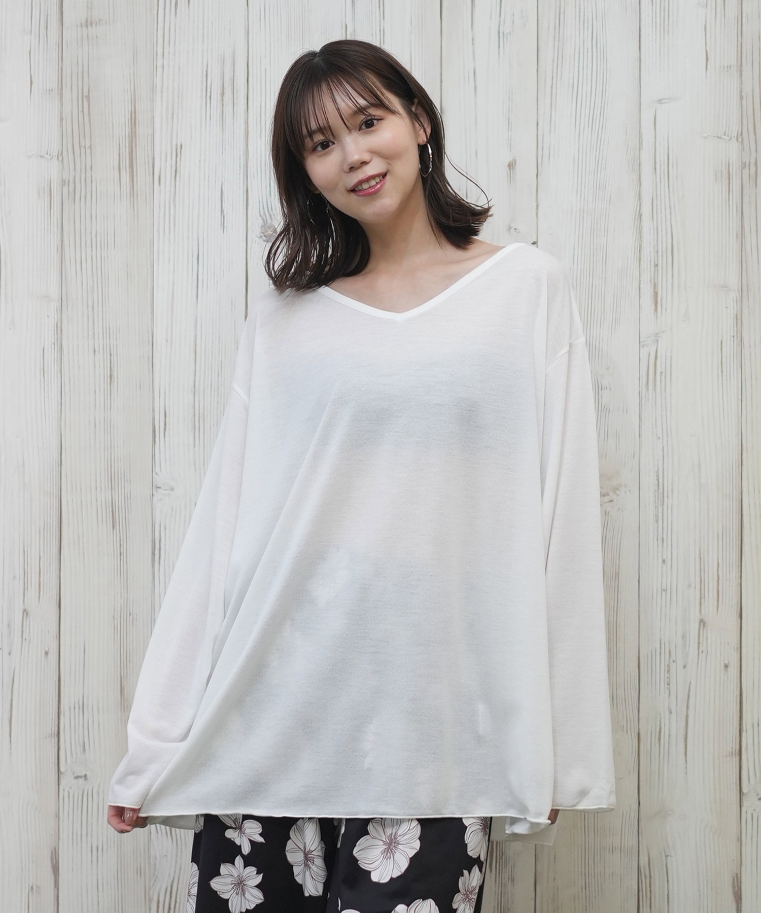 ROXY ロキシー 水着 レディース ラッシュガード 長袖 Tシャツ ロンT Vネック カットソー 水陸両用 UVカット TIDAL CREST RLY251050(WHT-M)