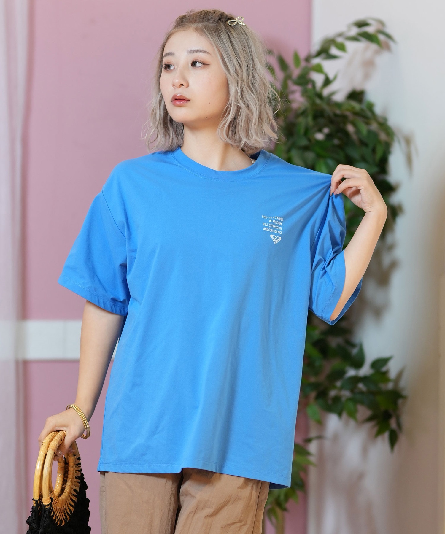 ROXY ロキシー レディース 半袖ラッシュTシャツ バックプリント ロゴ シンプル 全4色 M L サーフィン 海 プール 人気ブランド 通販 2025 新作【RLY251037】 ROXY tシャツ 「ZOZOTOWN限定アイテム」BACK CIRCLE TEE