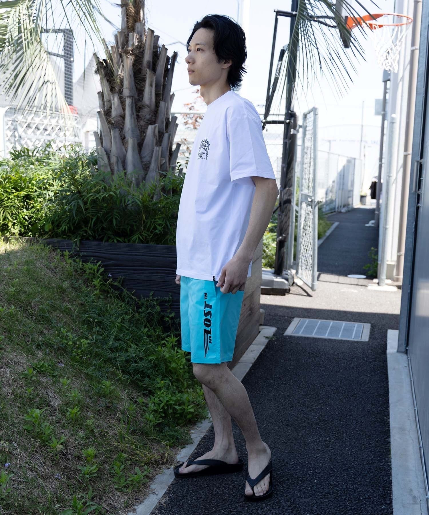 海外限定　新品未使用品　   ショーツ　海パン　ホワイト LOST ロスト 水着 海パン トランクス サーフパンツ メンズ ボード